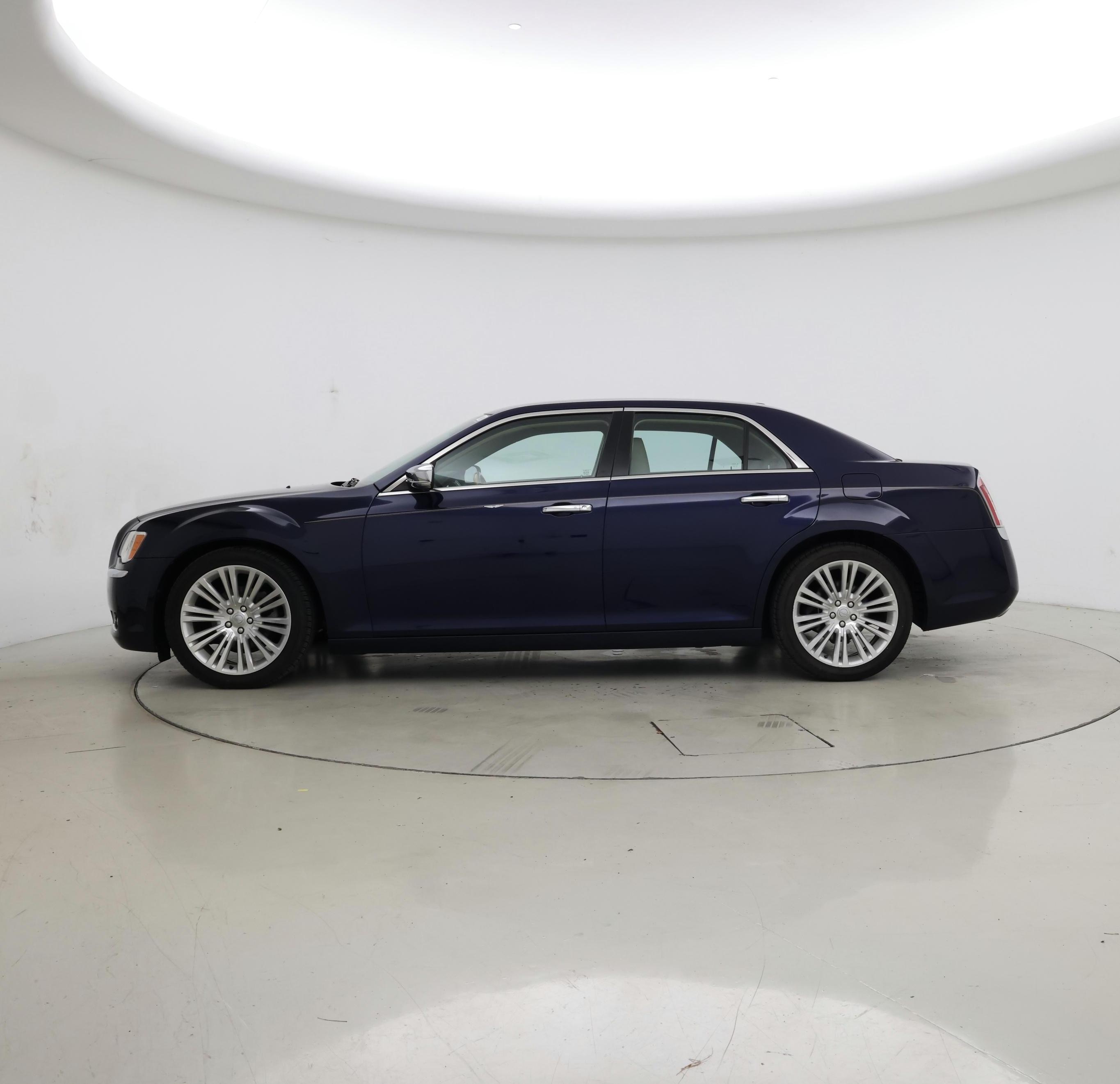Thumbnail: 2014 Chrysler 300 - 3