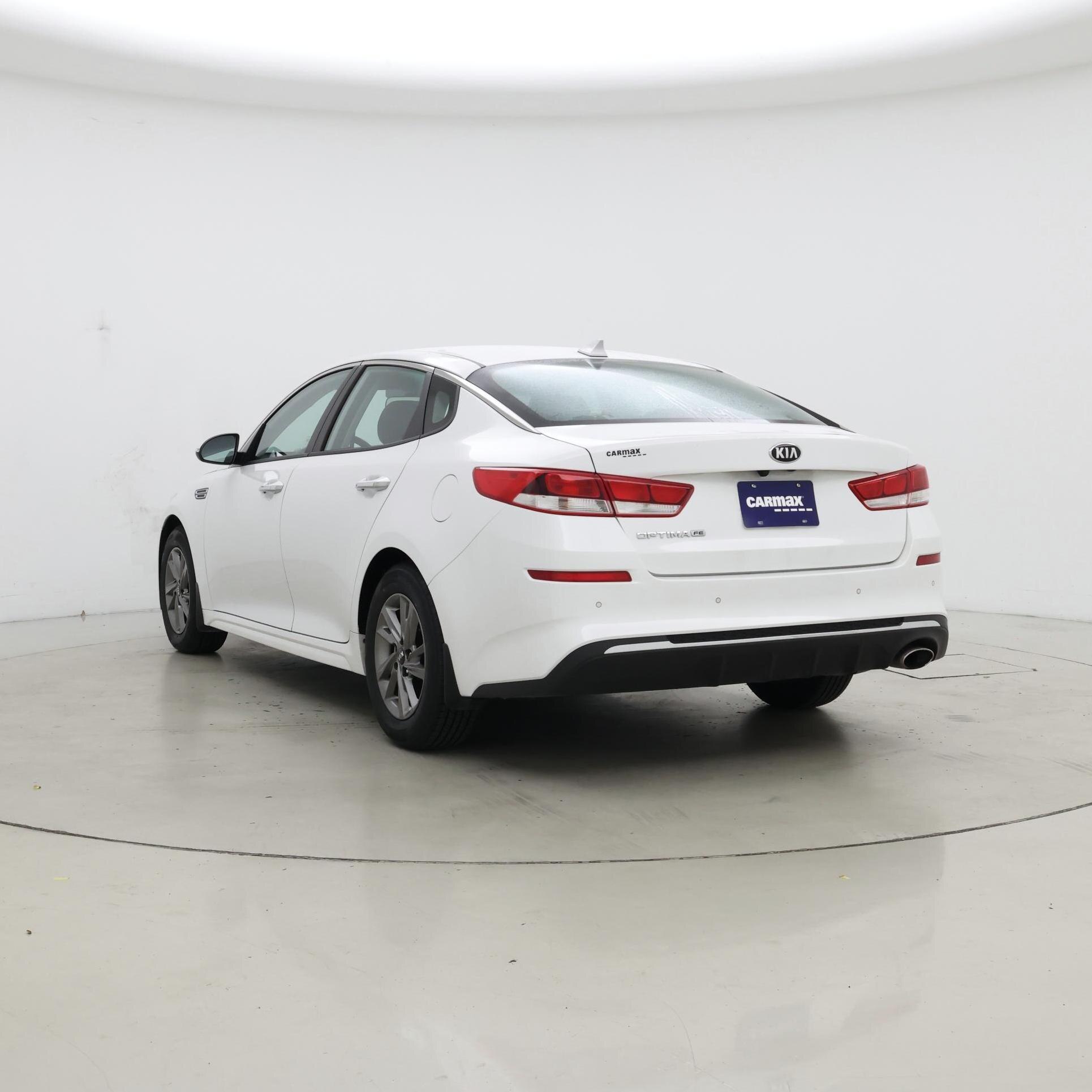 Thumbnail: 2019 Kia Optima - 2