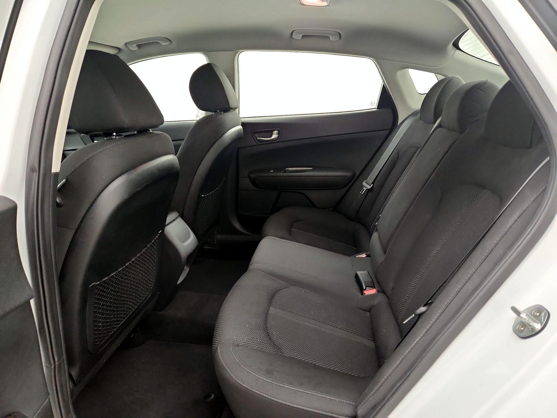 Thumbnail: 2019 Kia Optima - 19