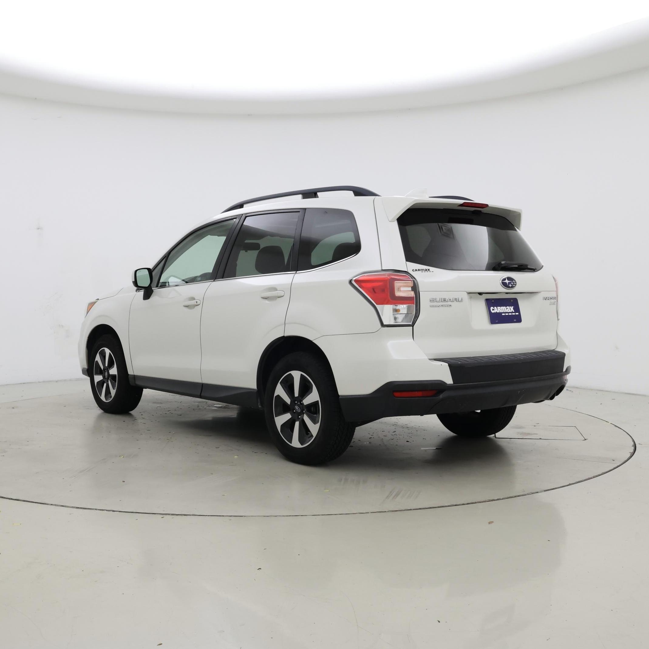 Thumbnail: 2017 Subaru Forester - 2