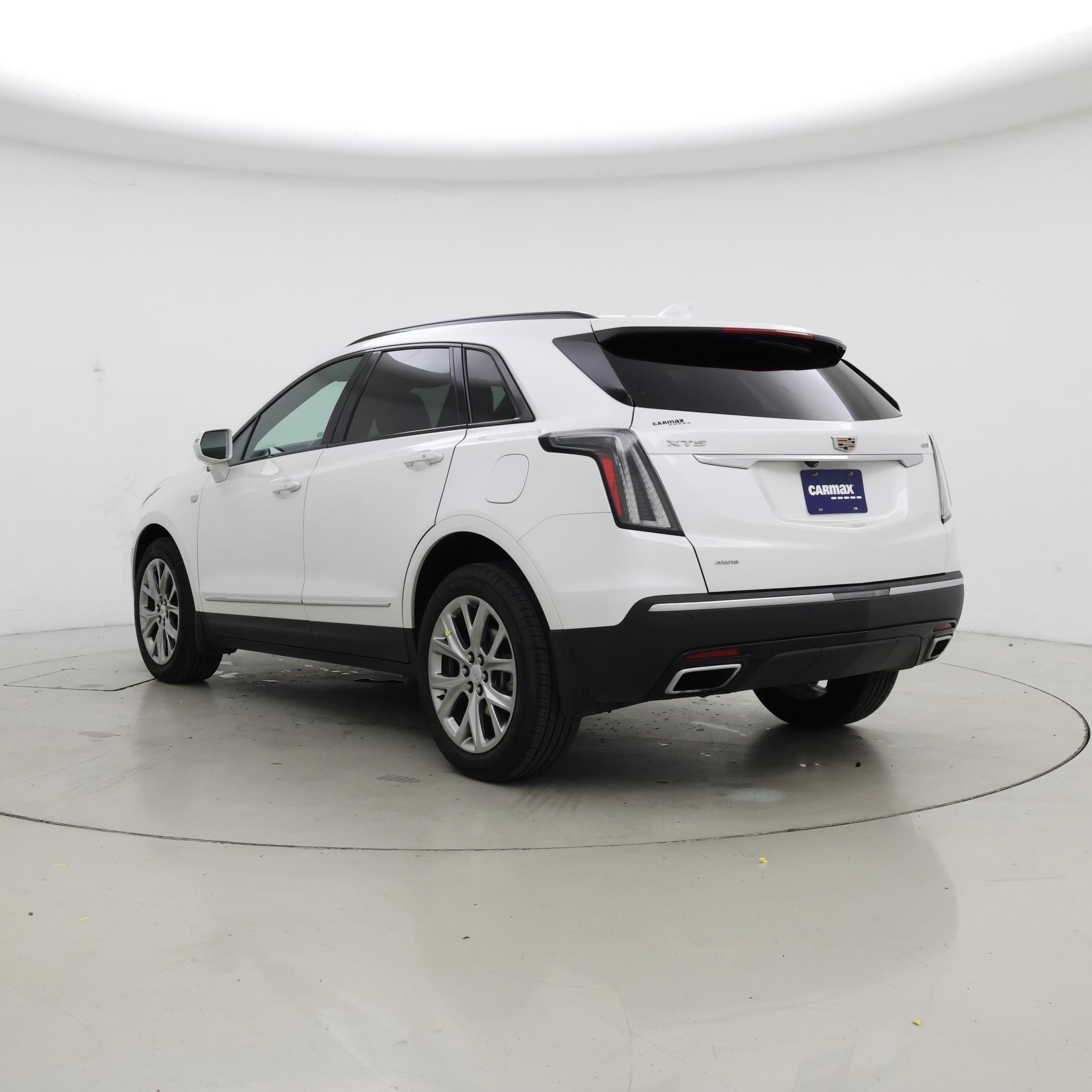 Thumbnail: 2020 Cadillac XT5 - 2