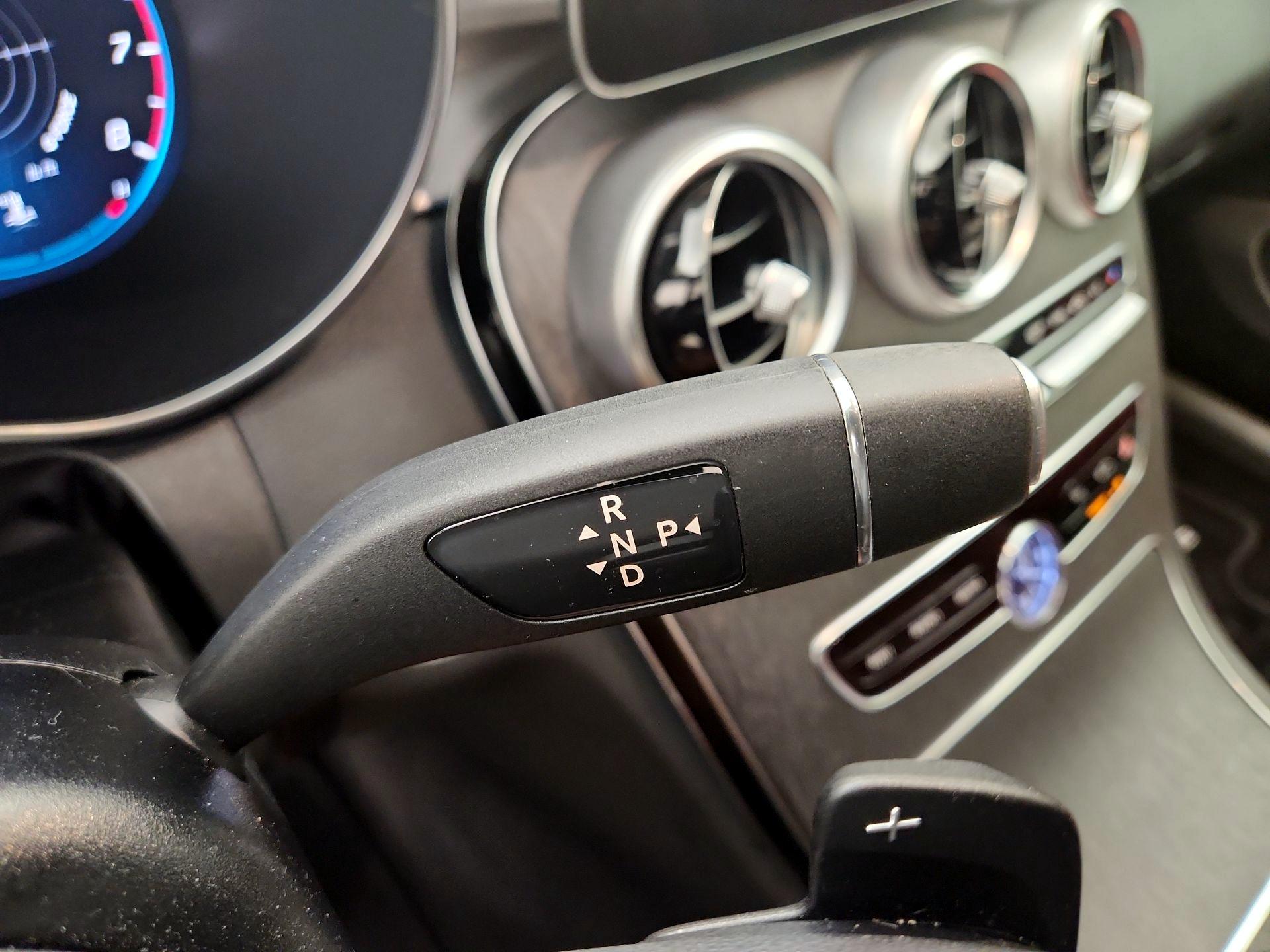 Thumbnail: 2021 Mercedes-Benz C-Class - 17