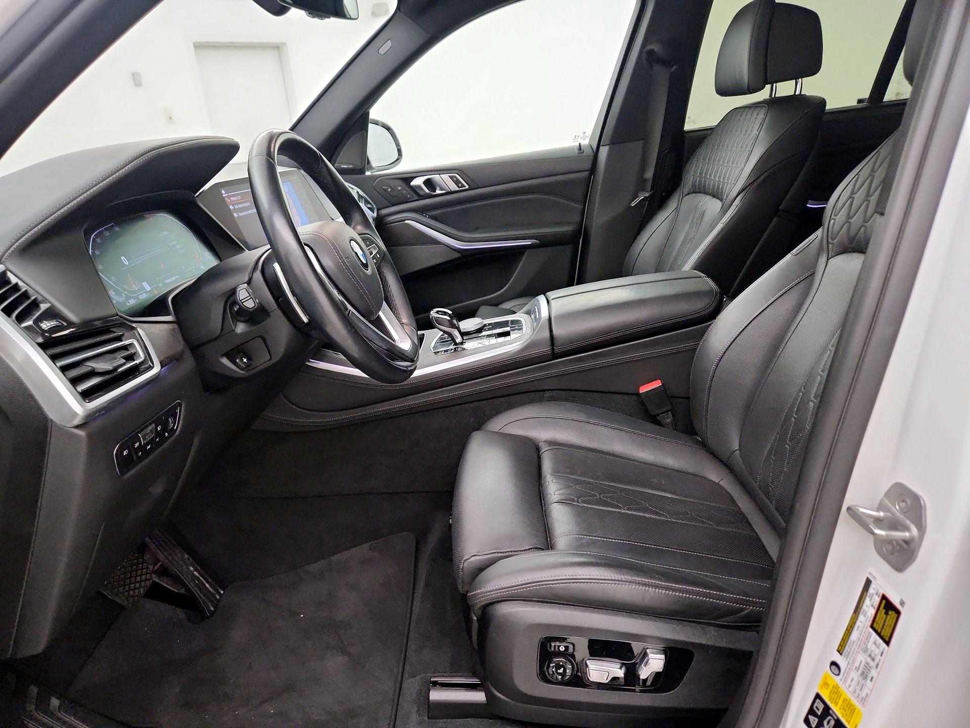 Thumbnail: 2020 BMW X5 - 11