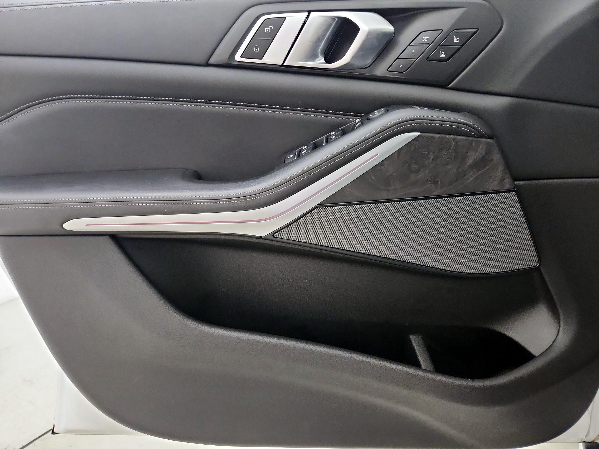 Thumbnail: 2020 BMW X5 - 12