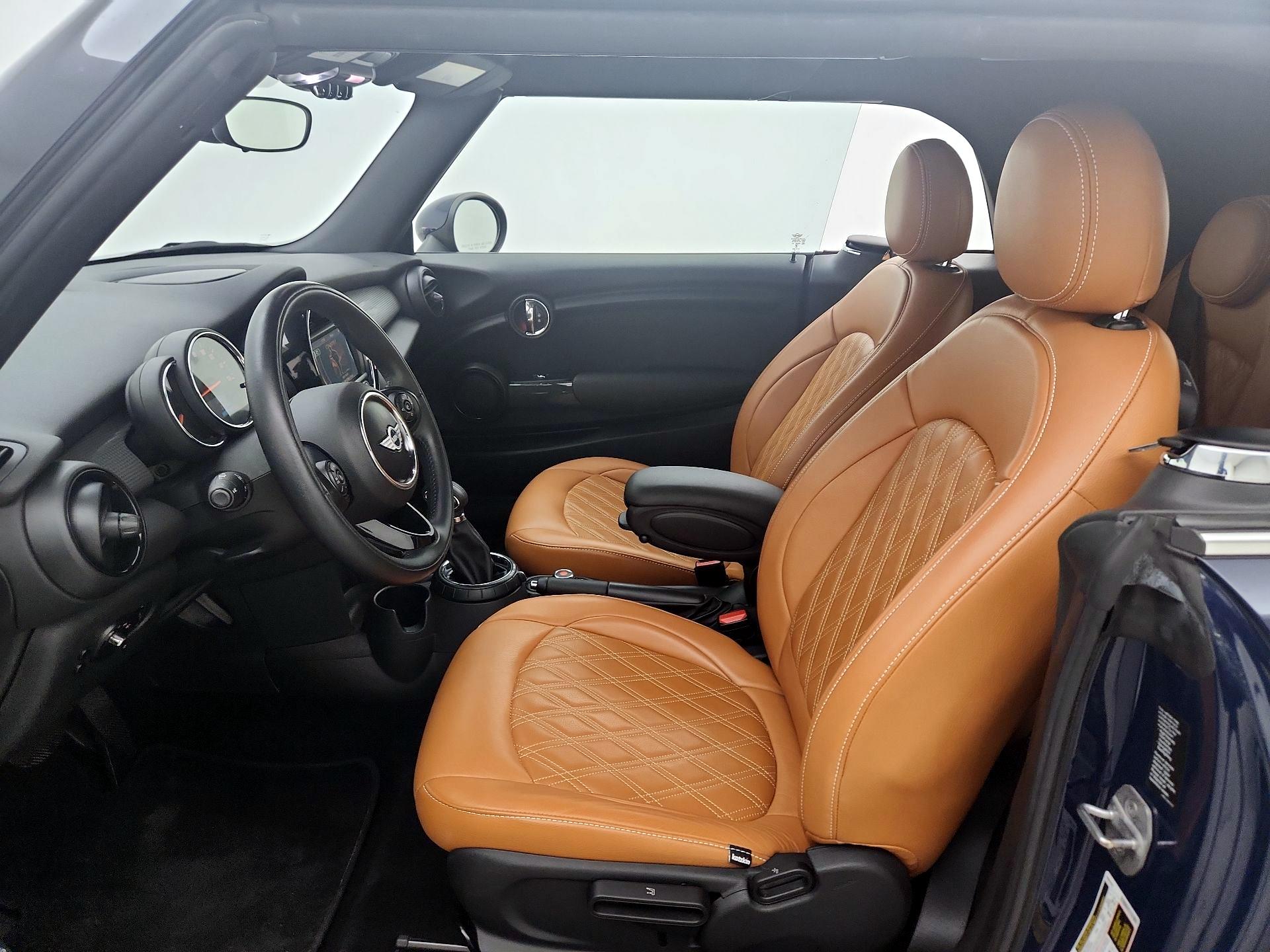 Thumbnail: 2016 MINI Cooper - 11