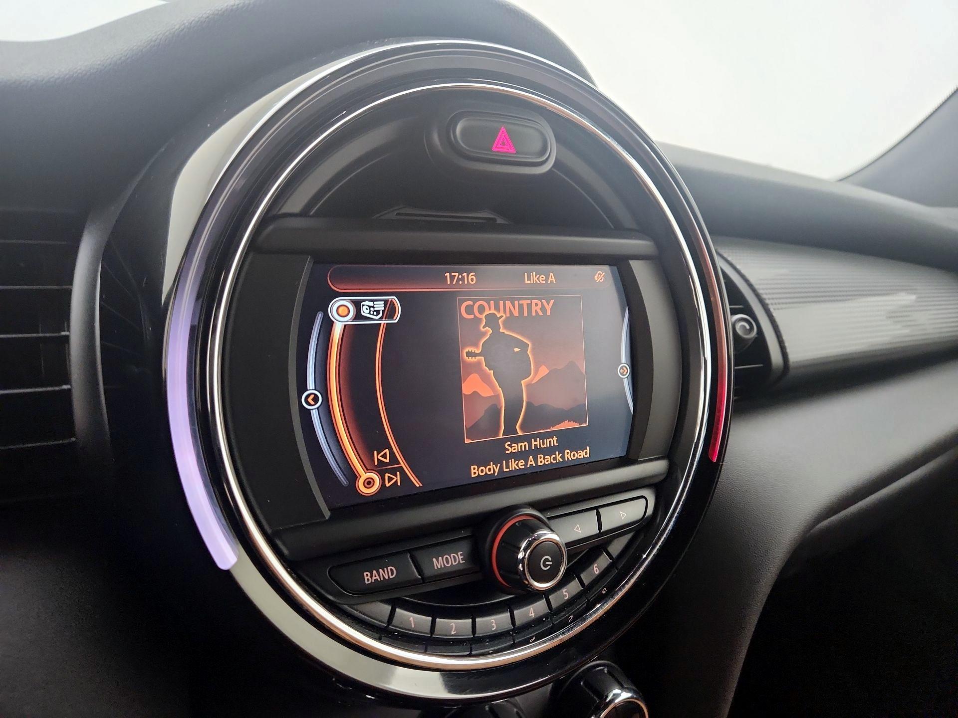 Thumbnail: 2016 MINI Cooper - 14