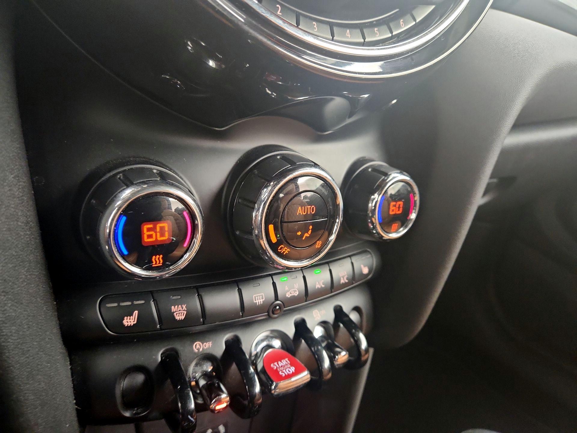 Thumbnail: 2016 MINI Cooper - 15
