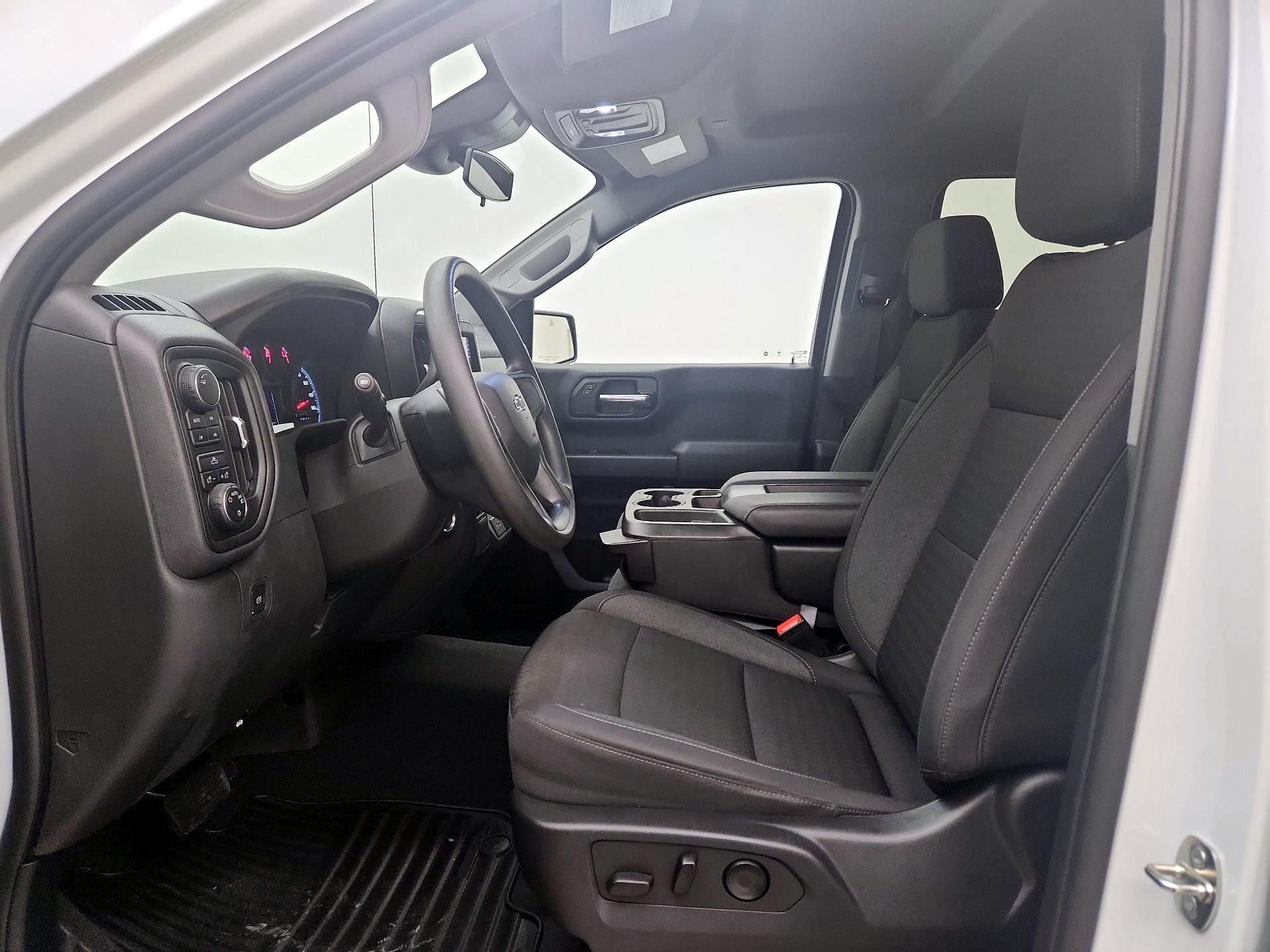 Thumbnail: 2023 Chevrolet Silverado 1500 - 11
