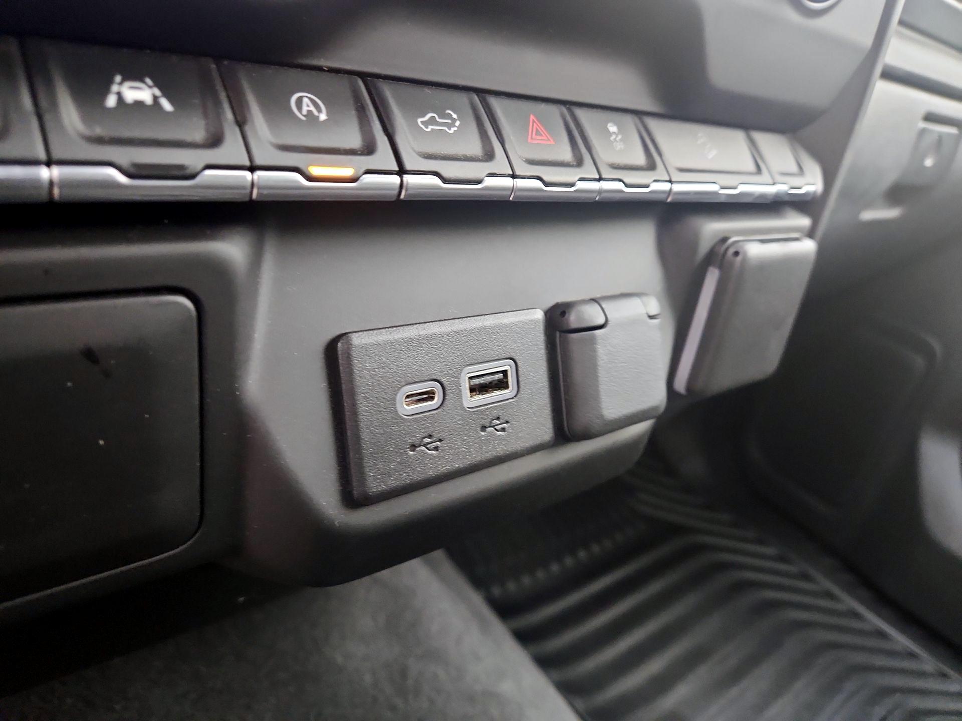 Thumbnail: 2023 Chevrolet Silverado 1500 - 18