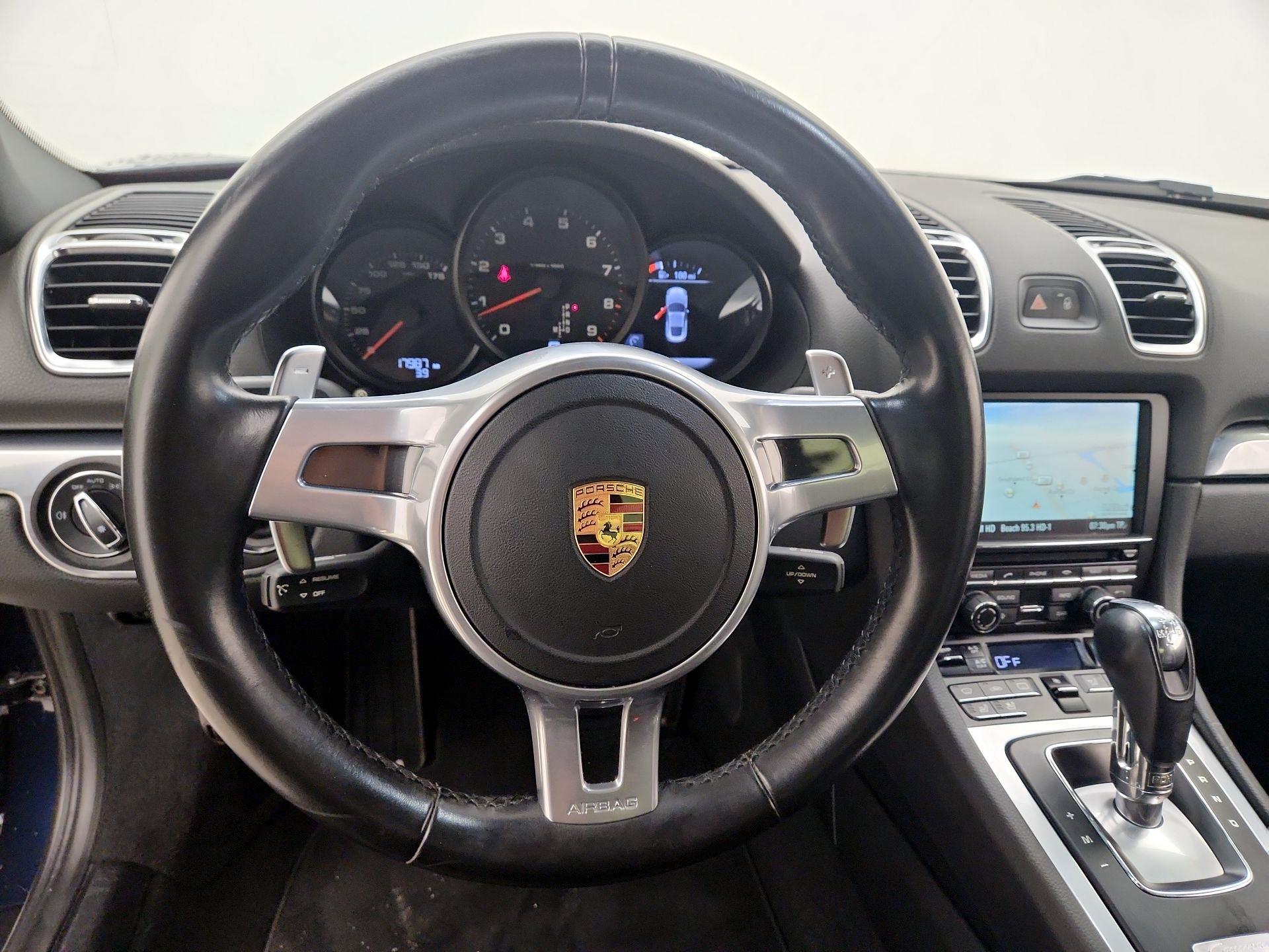 Thumbnail: 2016 Porsche Cayman - 10