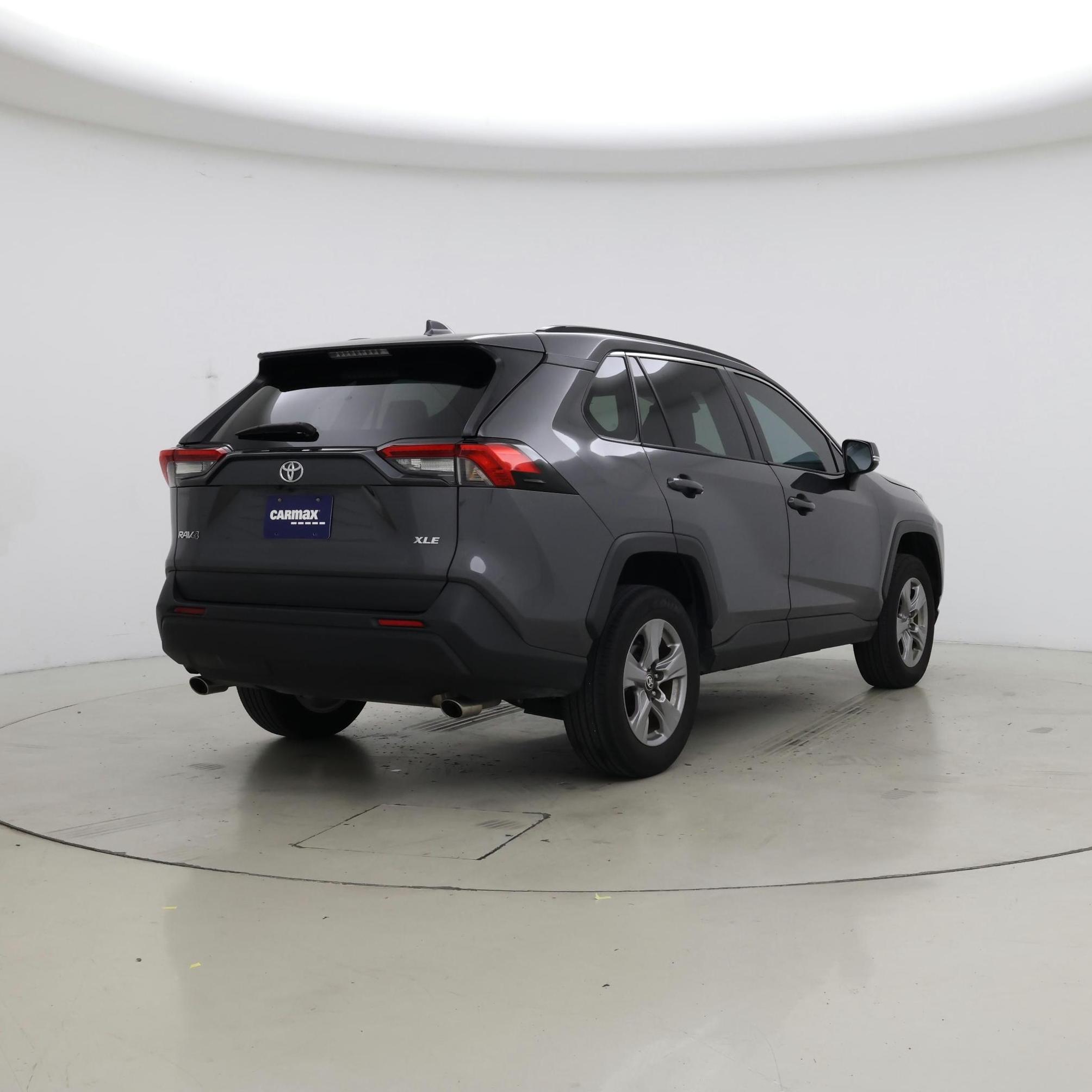 Thumbnail: 2023 Toyota RAV4 - 8