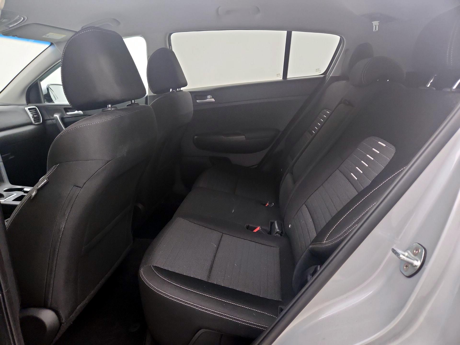 Thumbnail: 2020 Kia Sportage - 19