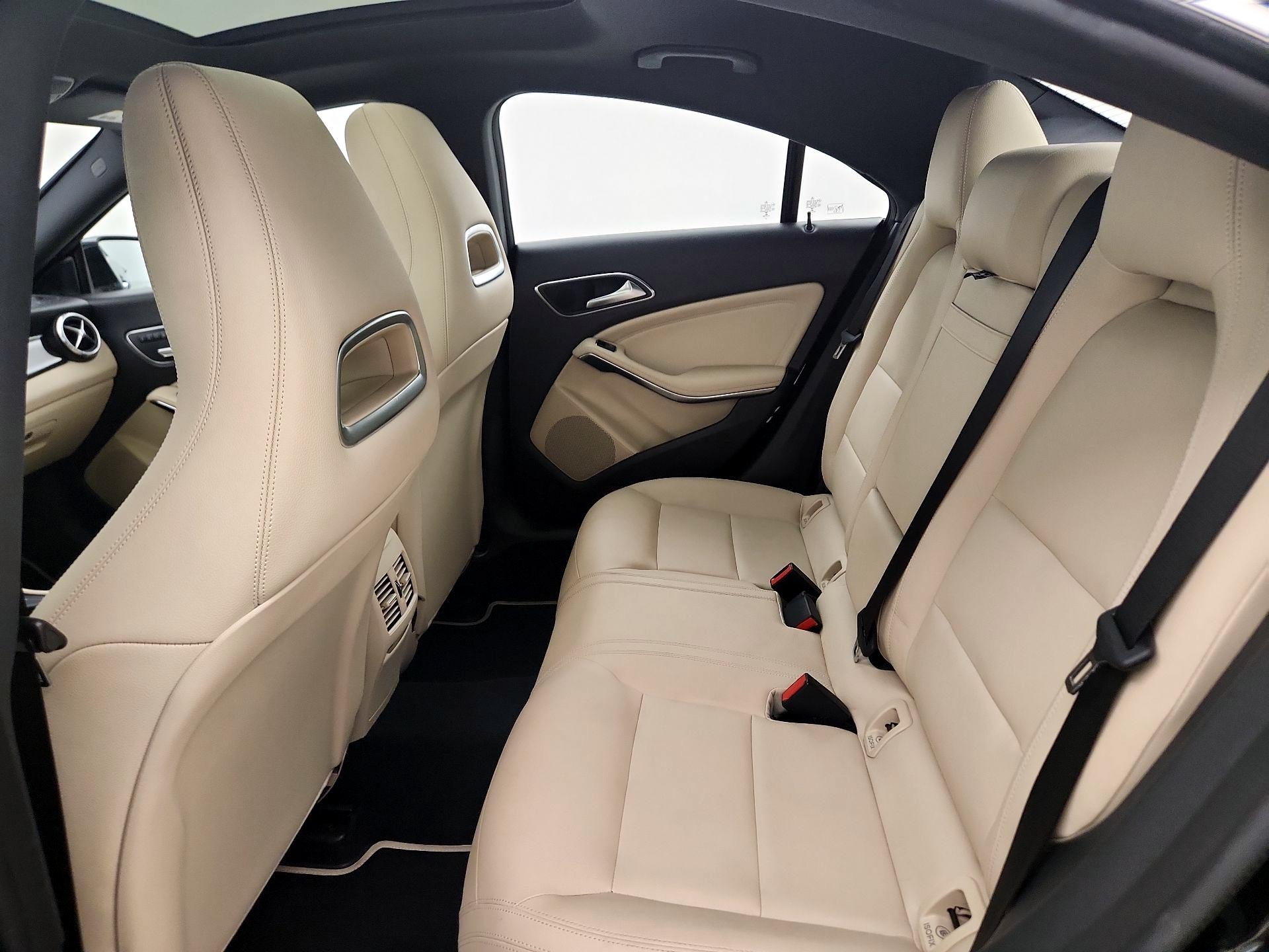 Thumbnail: 2019 Mercedes-Benz CLA - 20
