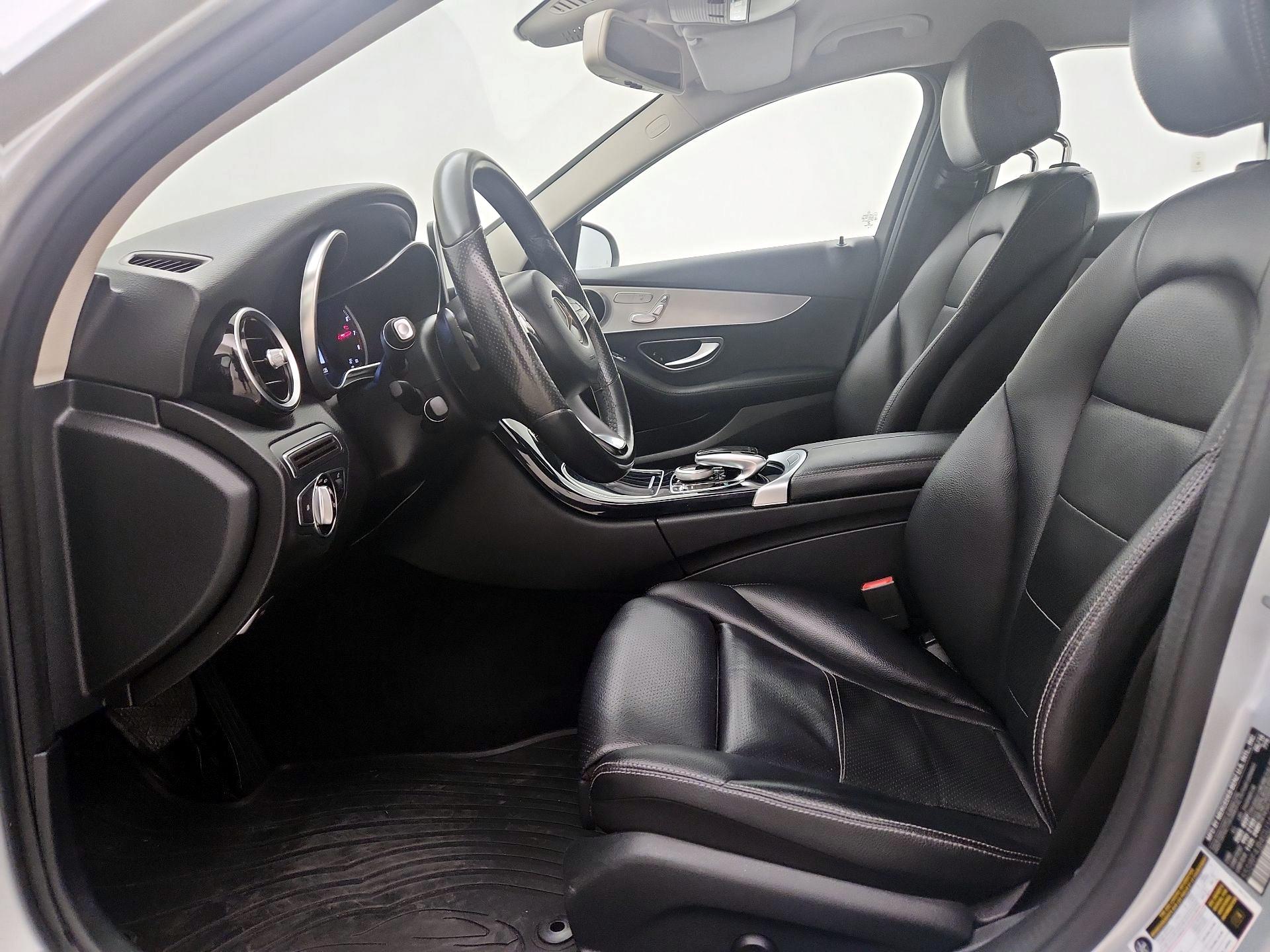 Thumbnail: 2016 Mercedes-Benz C-Class - 11