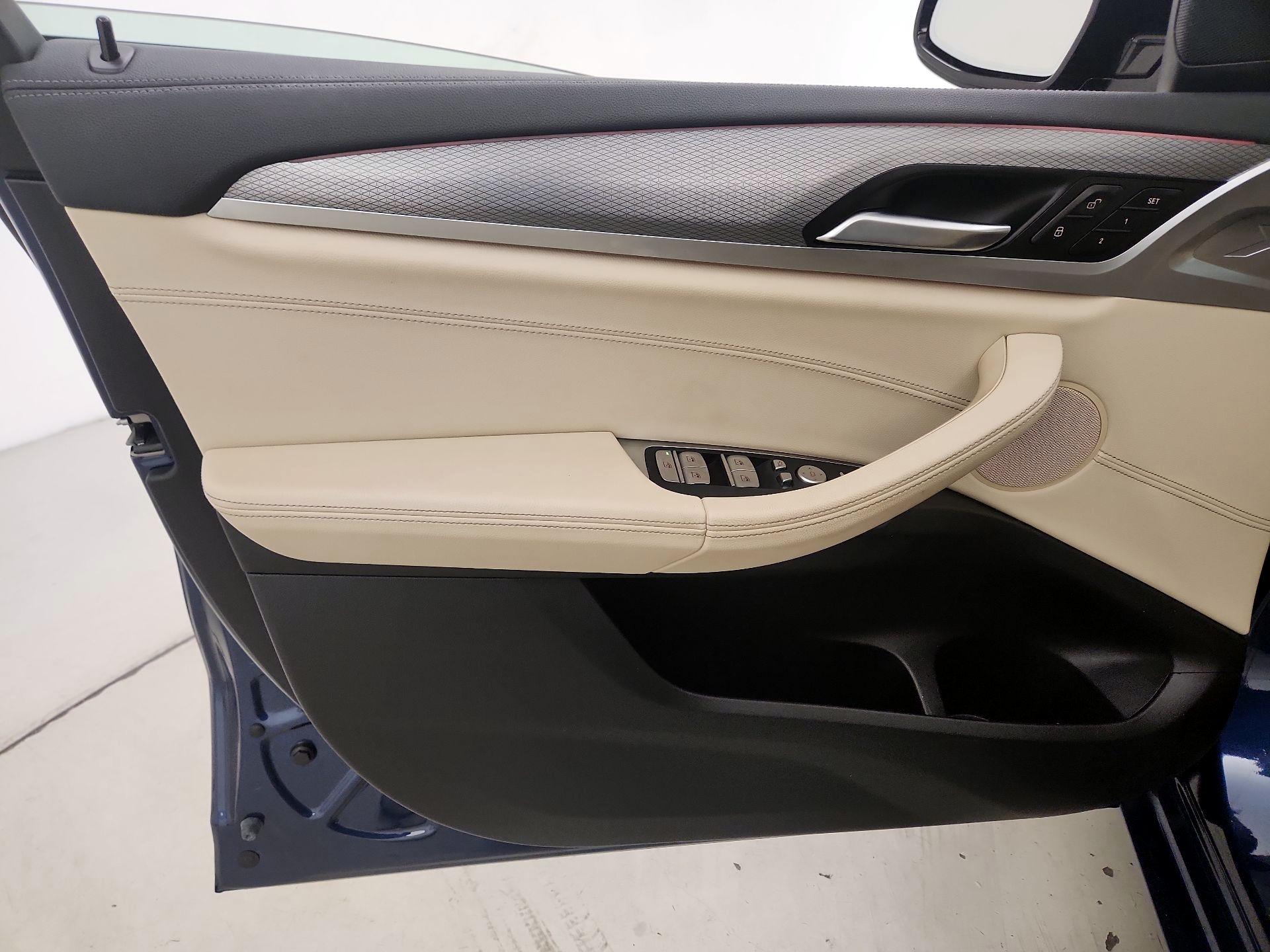 Thumbnail: 2021 BMW X3 - 12