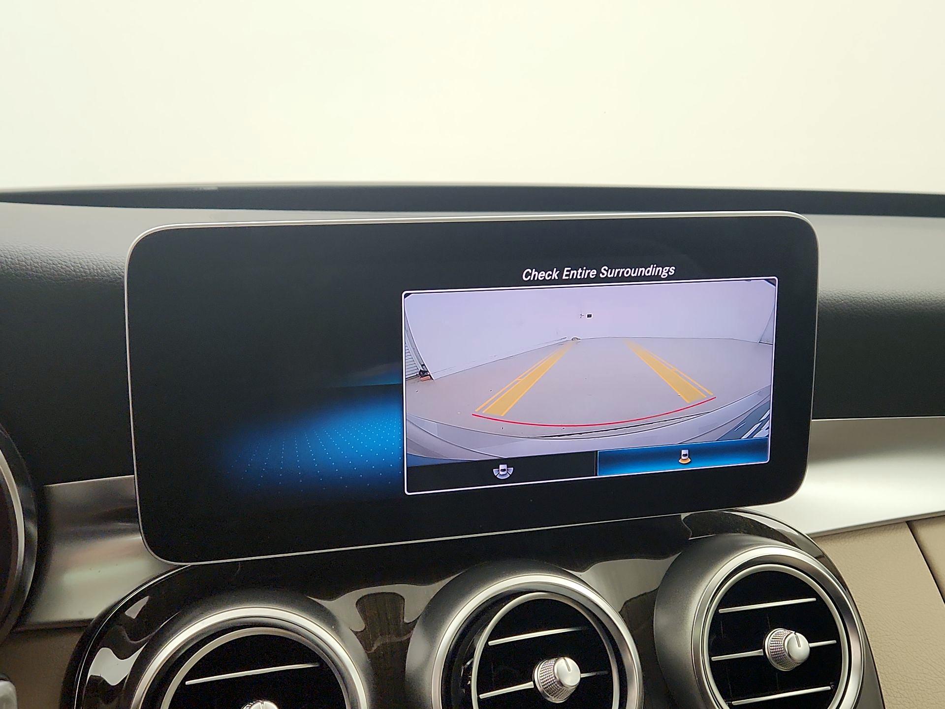 Thumbnail: 2019 Mercedes-Benz C-Class - 14