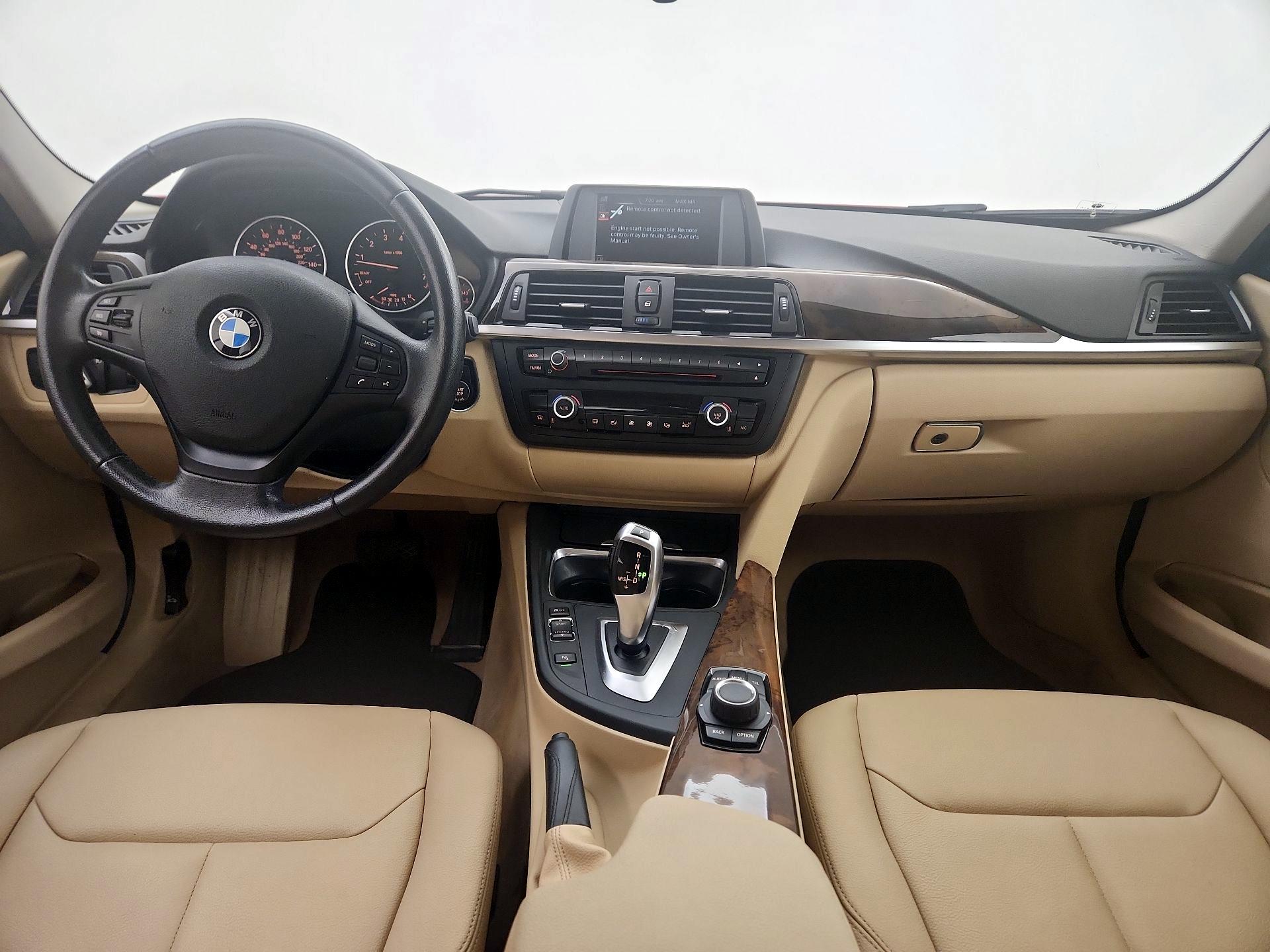 Thumbnail: 2015 BMW 3 Series - 9