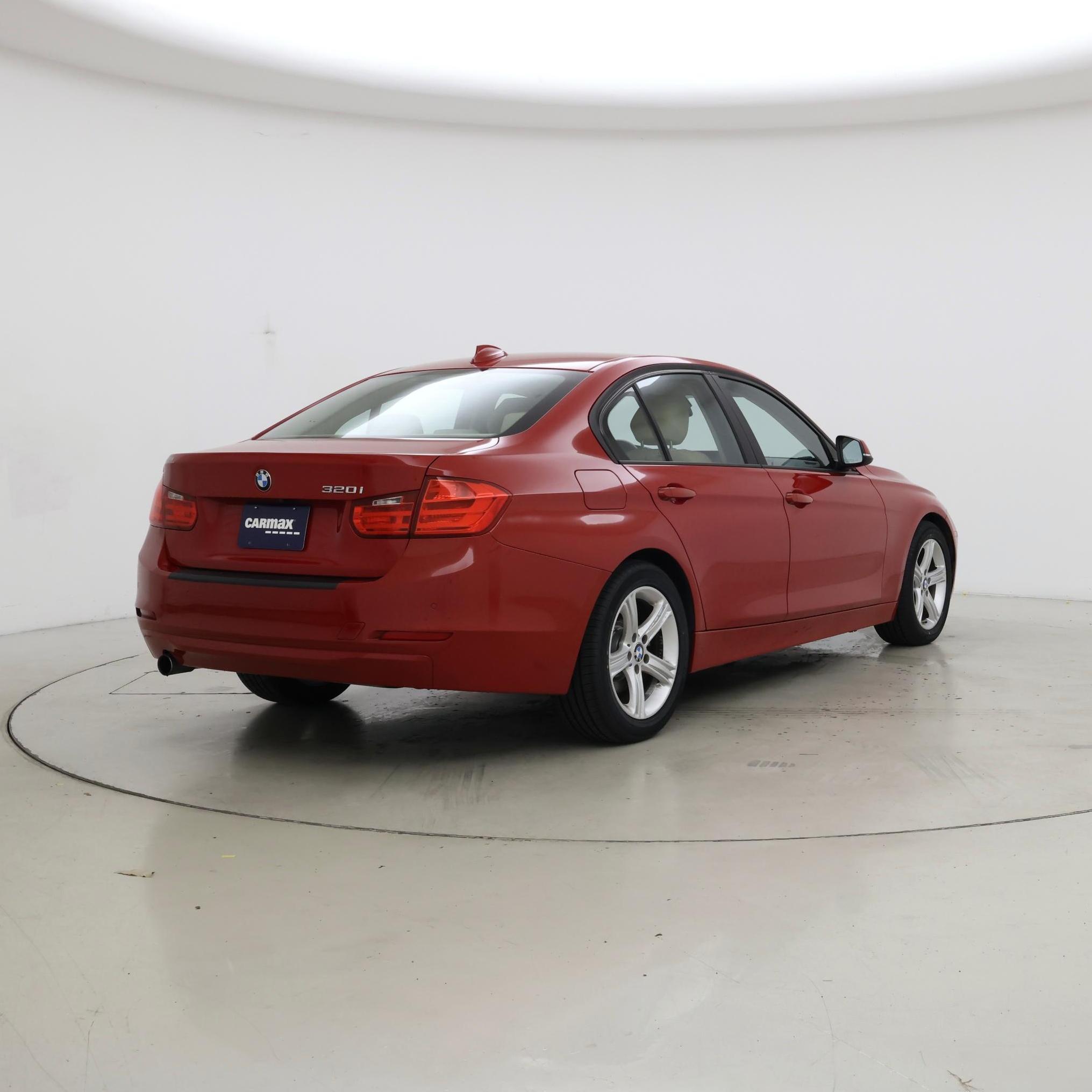 Thumbnail: 2015 BMW 3 Series - 8