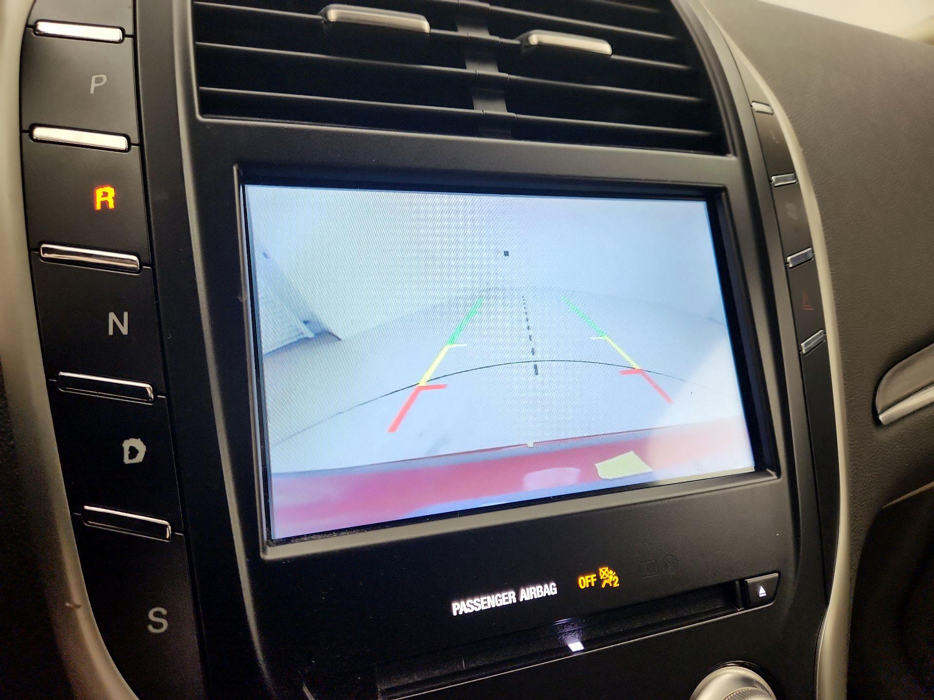 Thumbnail: 2019 Lincoln MKC - 15