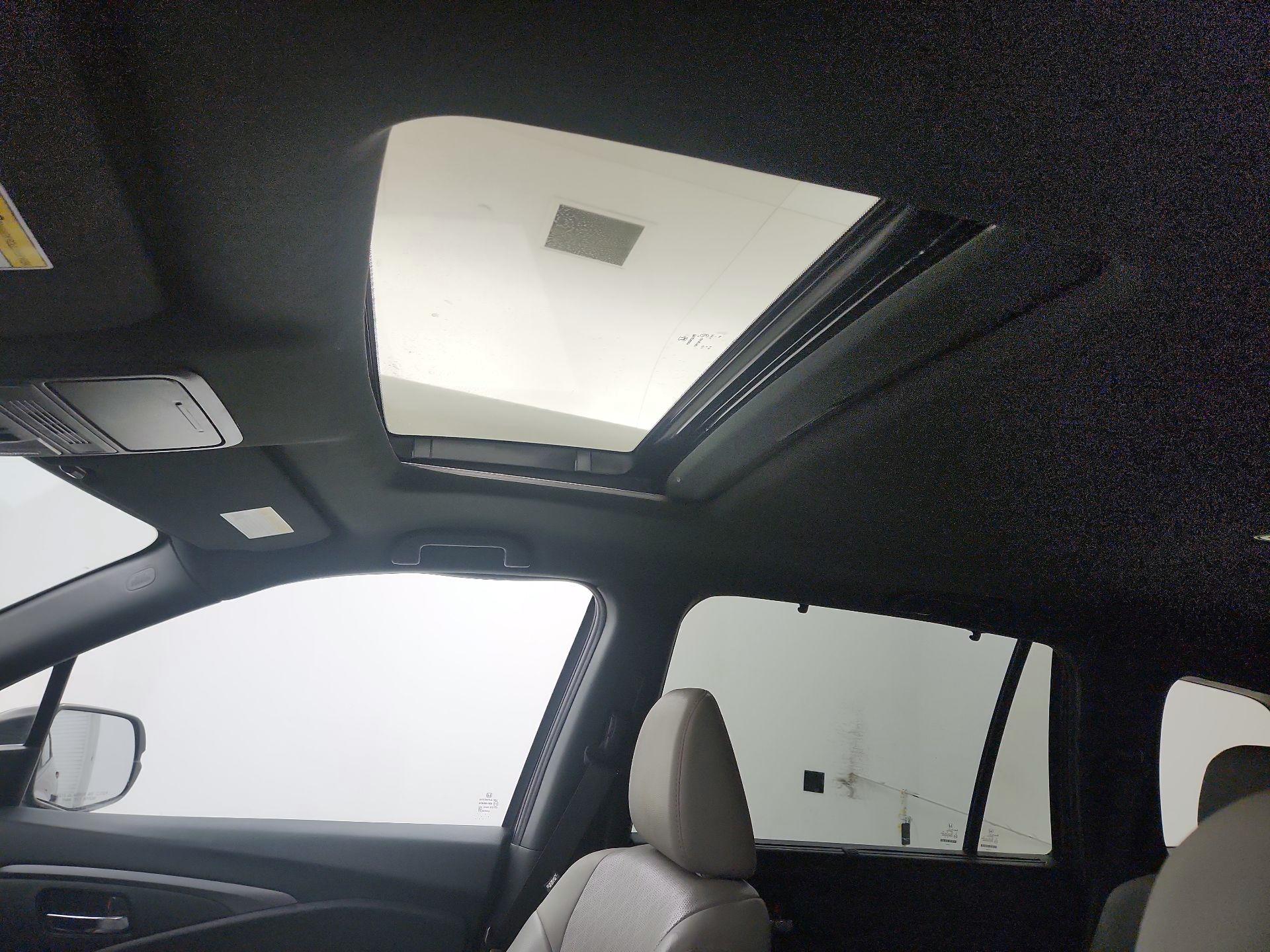 Thumbnail: 2020 Honda Passport - 19