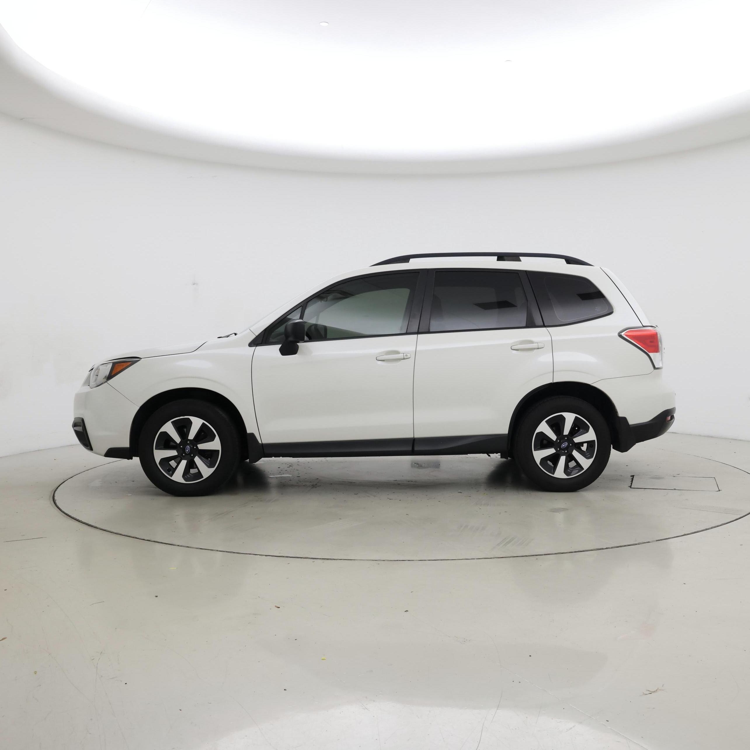 Thumbnail: 2018 Subaru Forester - 3