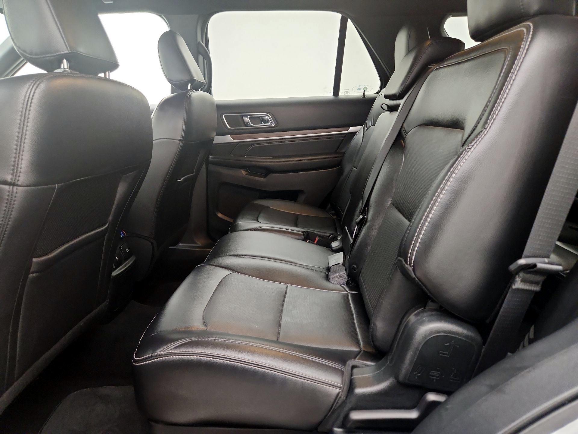 Thumbnail: 2019 Ford Explorer - 20