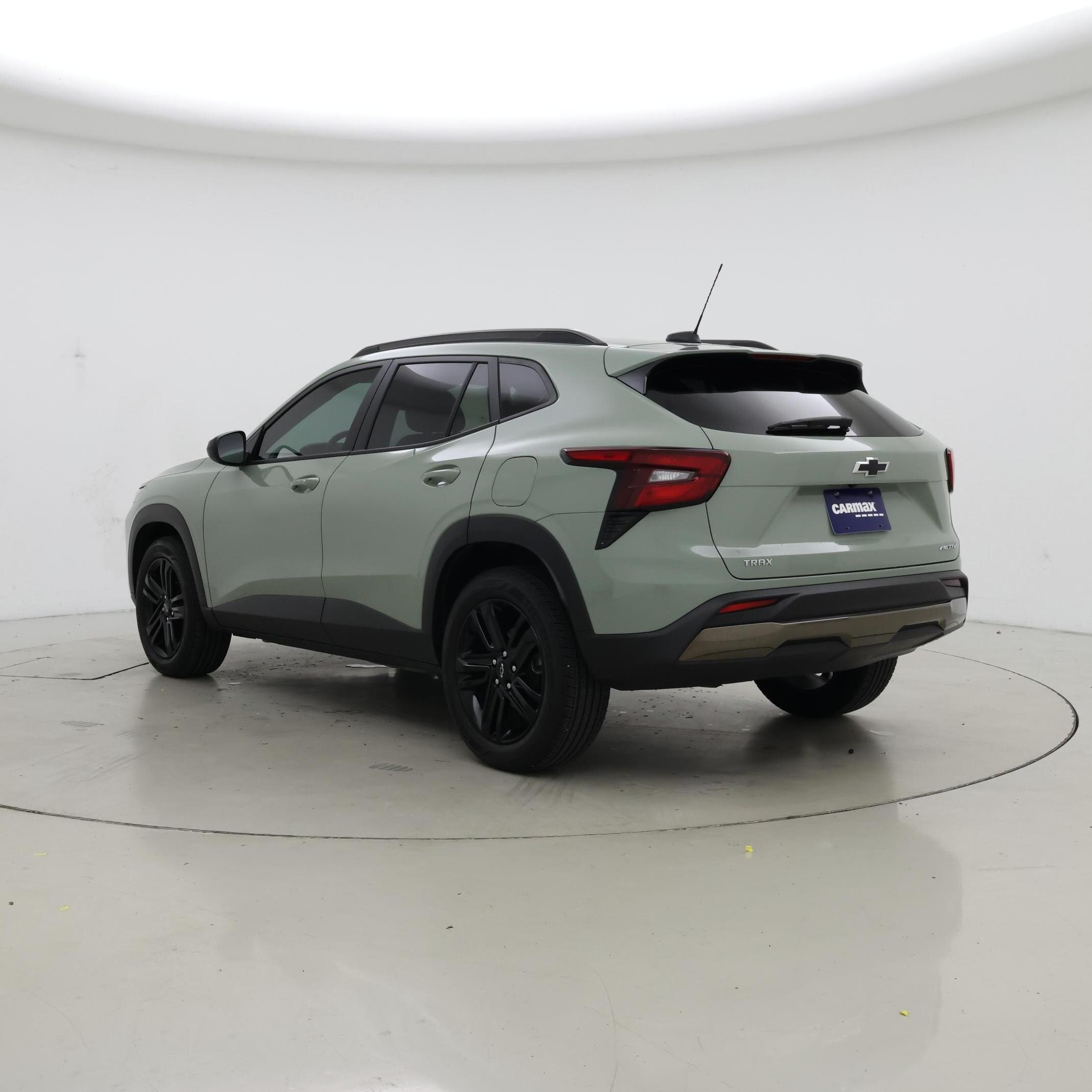 Thumbnail: 2025 Chevrolet Trax - 2