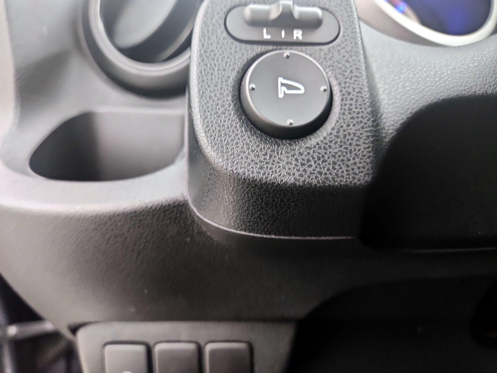 Thumbnail: 2013 Honda Fit - 13