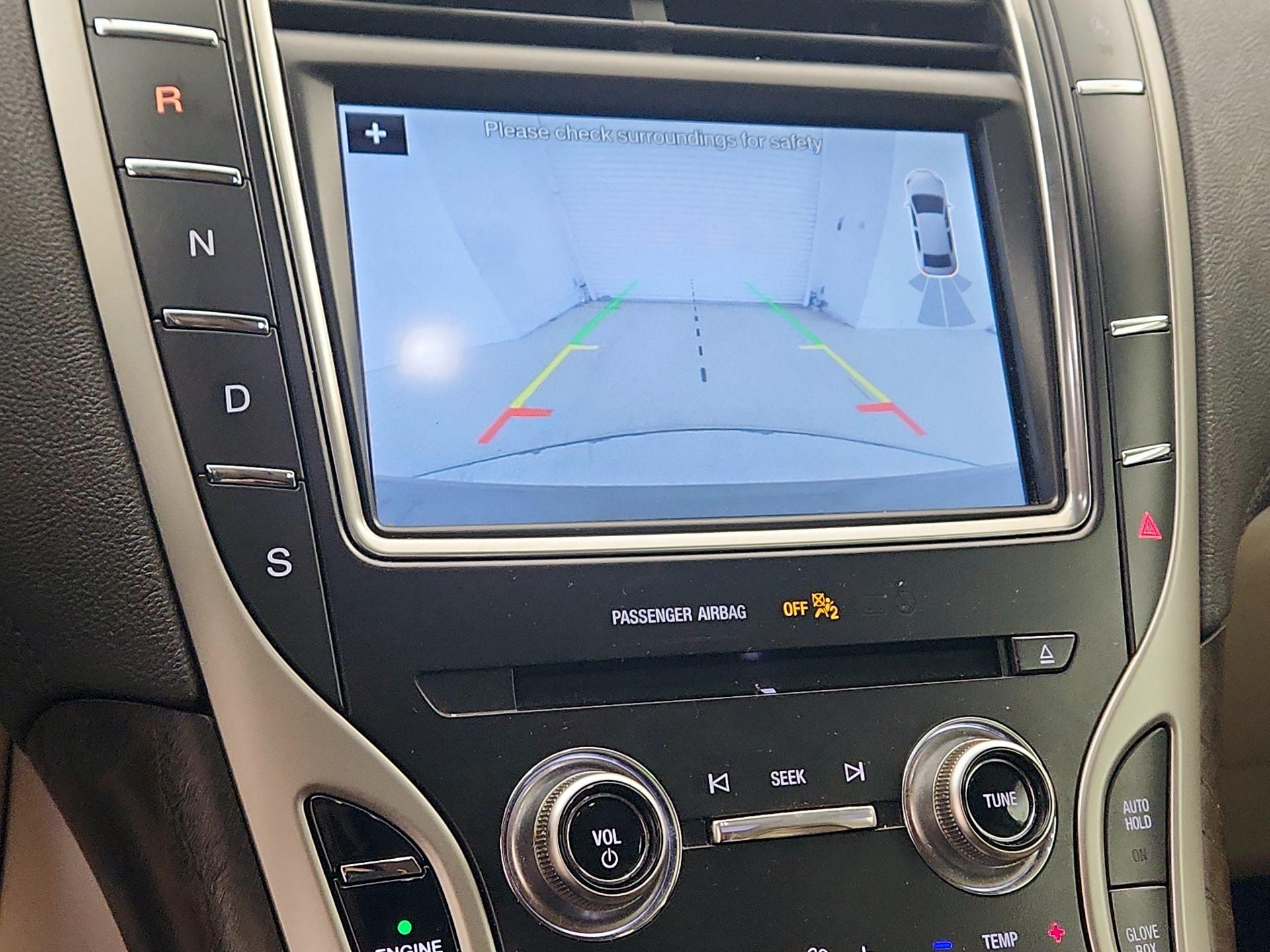 Thumbnail: 2019 Lincoln Nautilus - 15