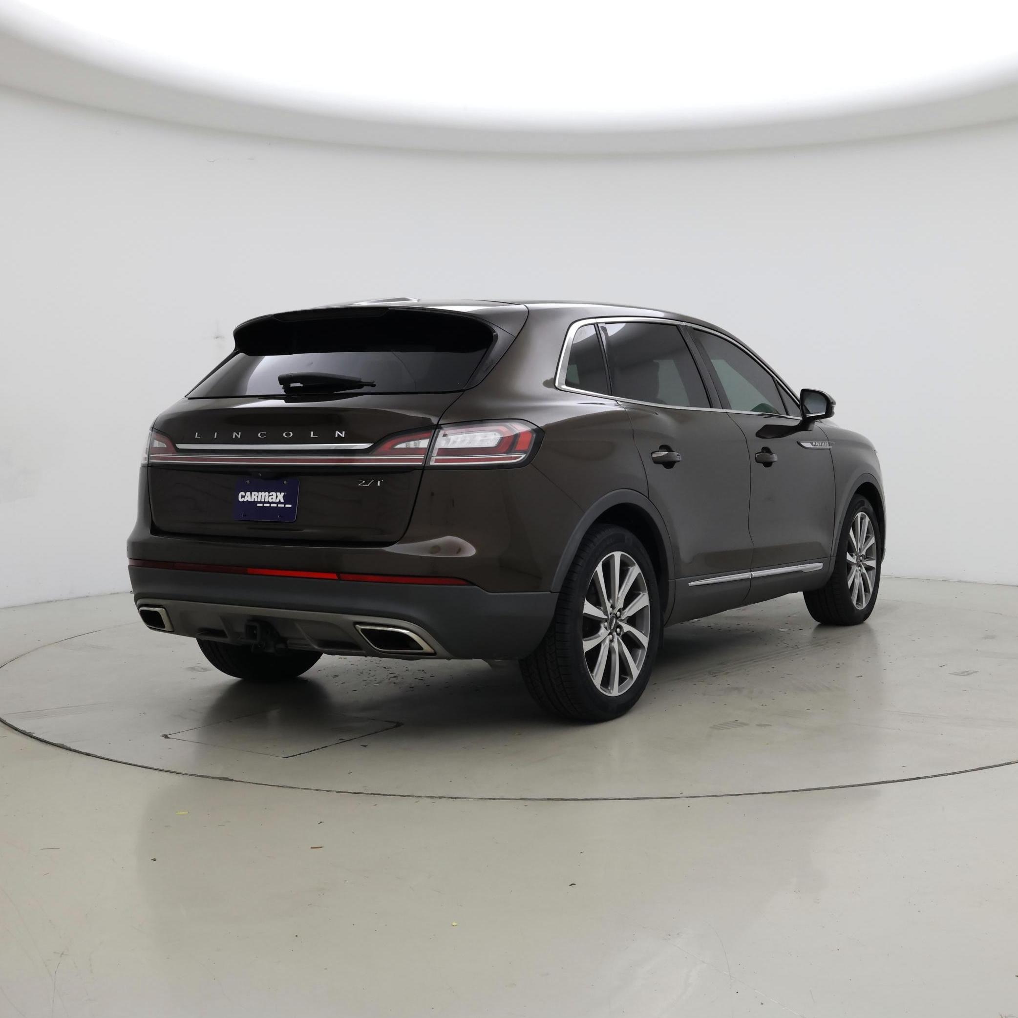 Thumbnail: 2019 Lincoln Nautilus - 8