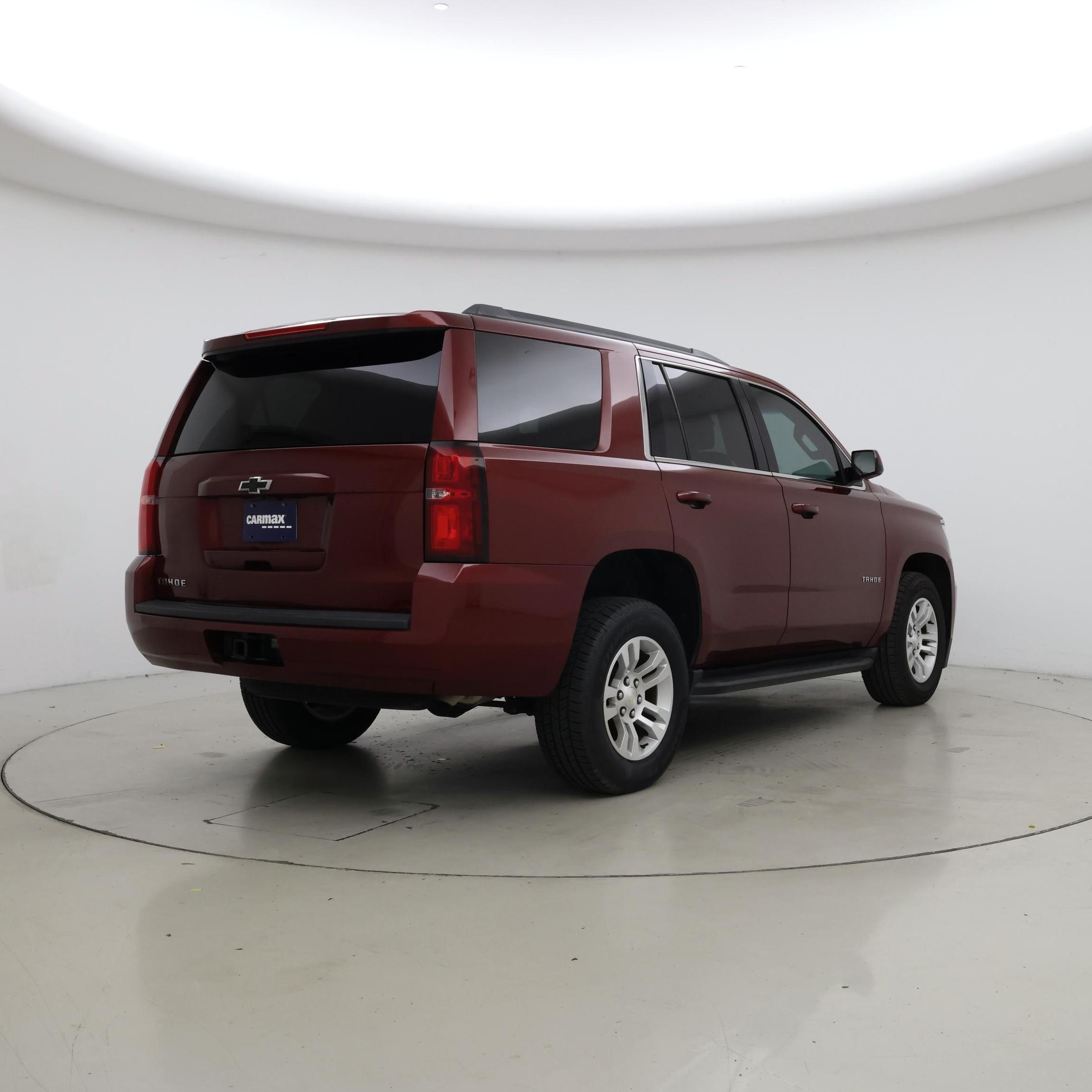 Thumbnail: 2019 Chevrolet Tahoe - 8