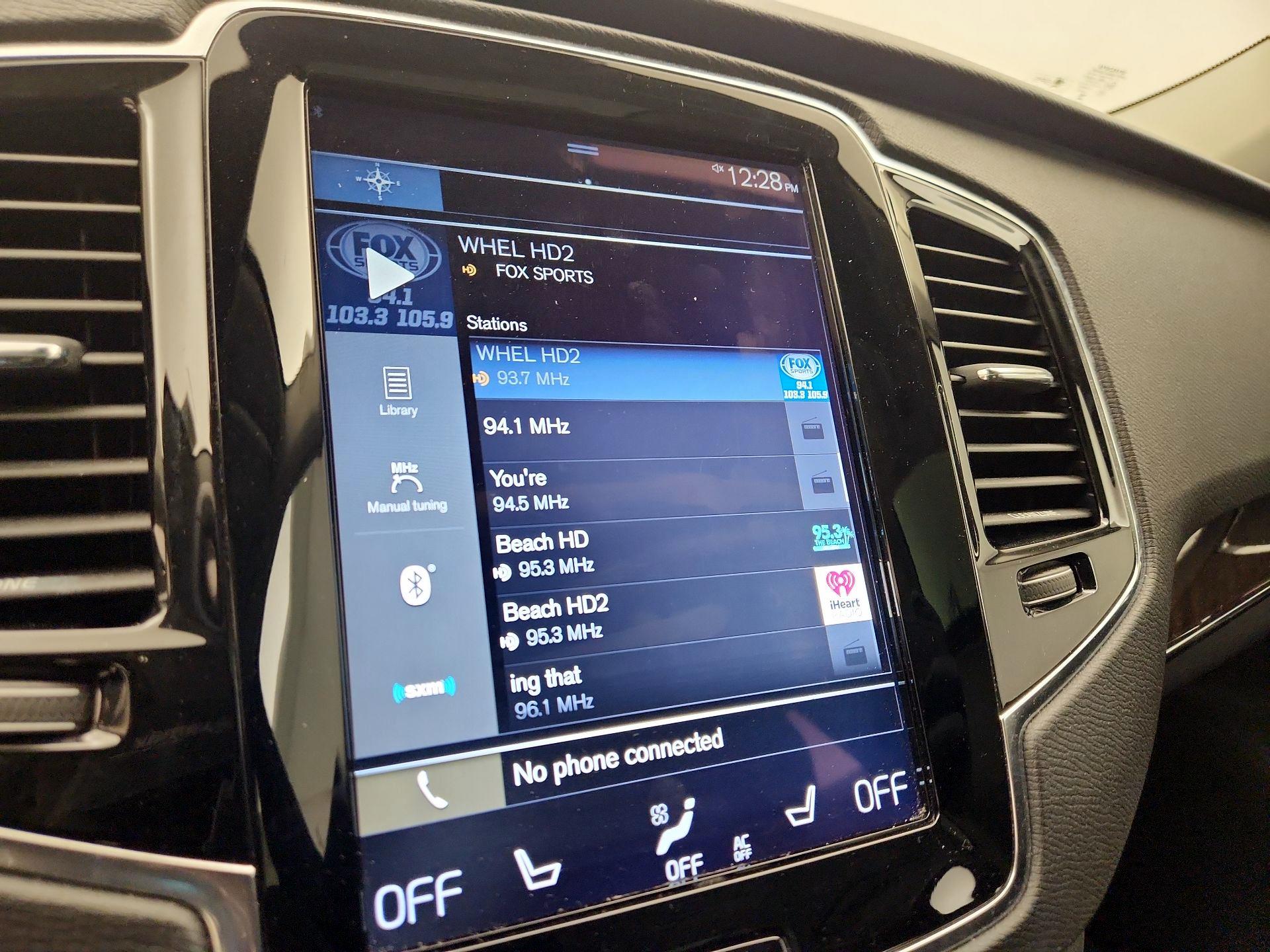 Thumbnail: 2016 Volvo XC90 - 16