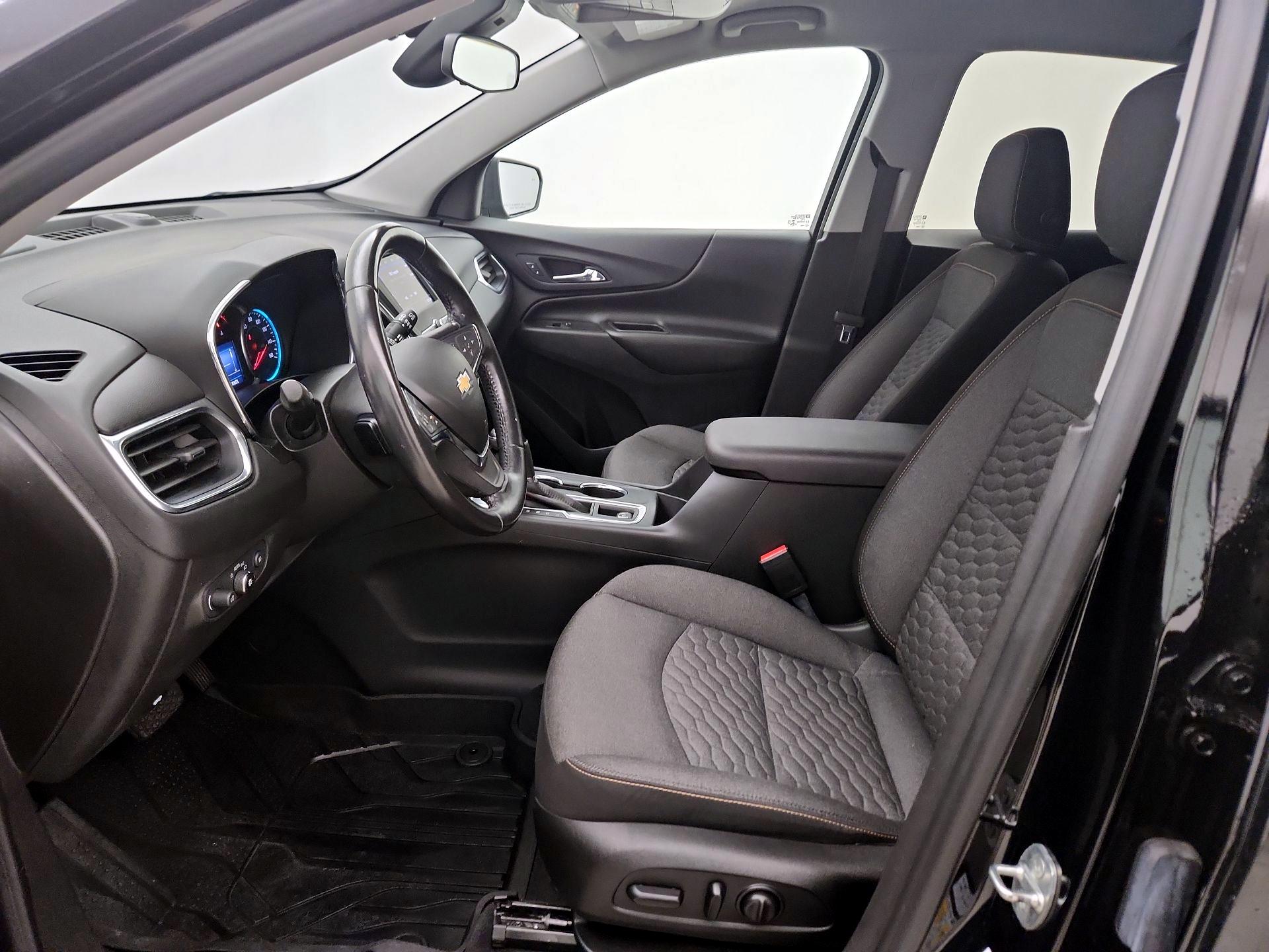 Thumbnail: 2020 Chevrolet Equinox - 11