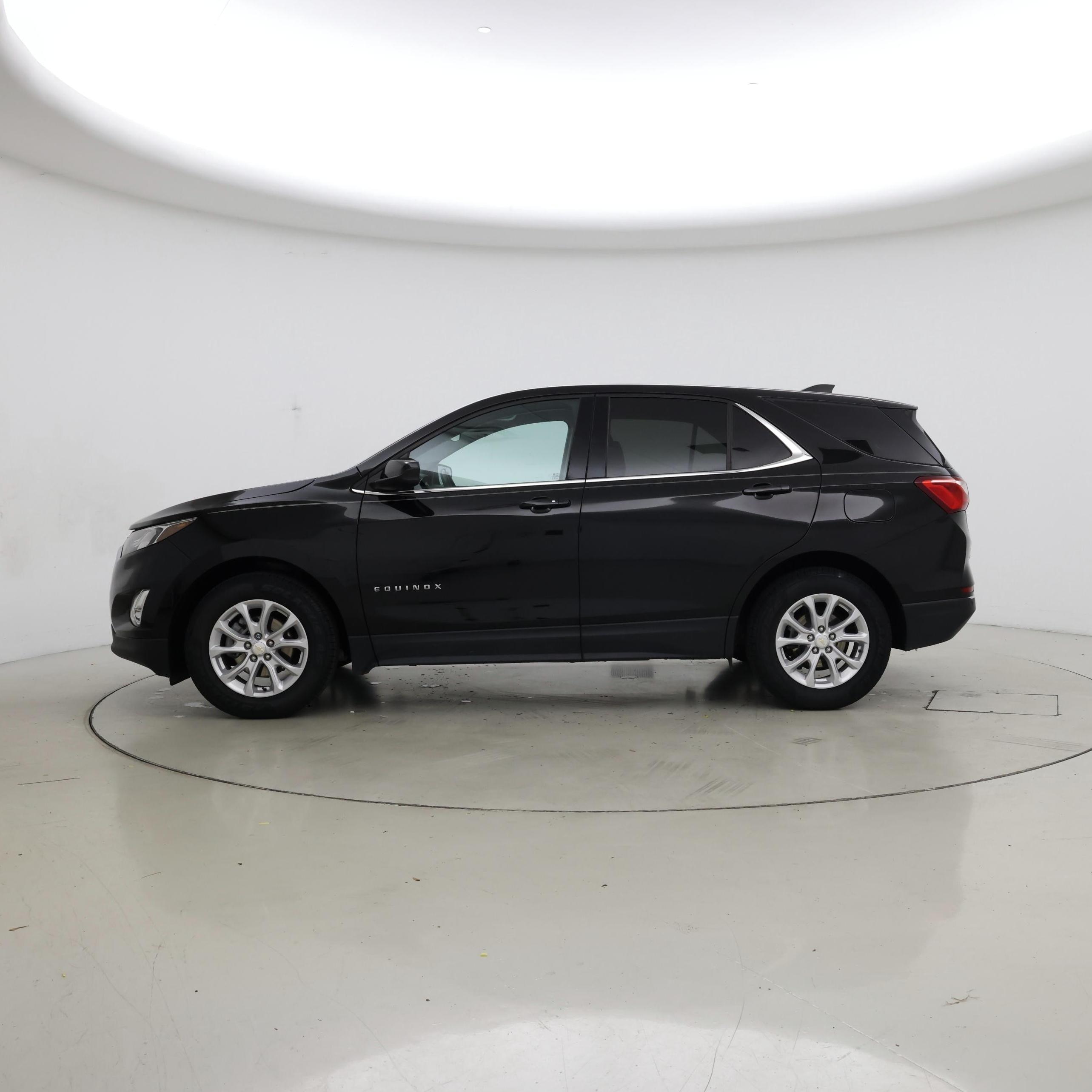 Thumbnail: 2020 Chevrolet Equinox - 3