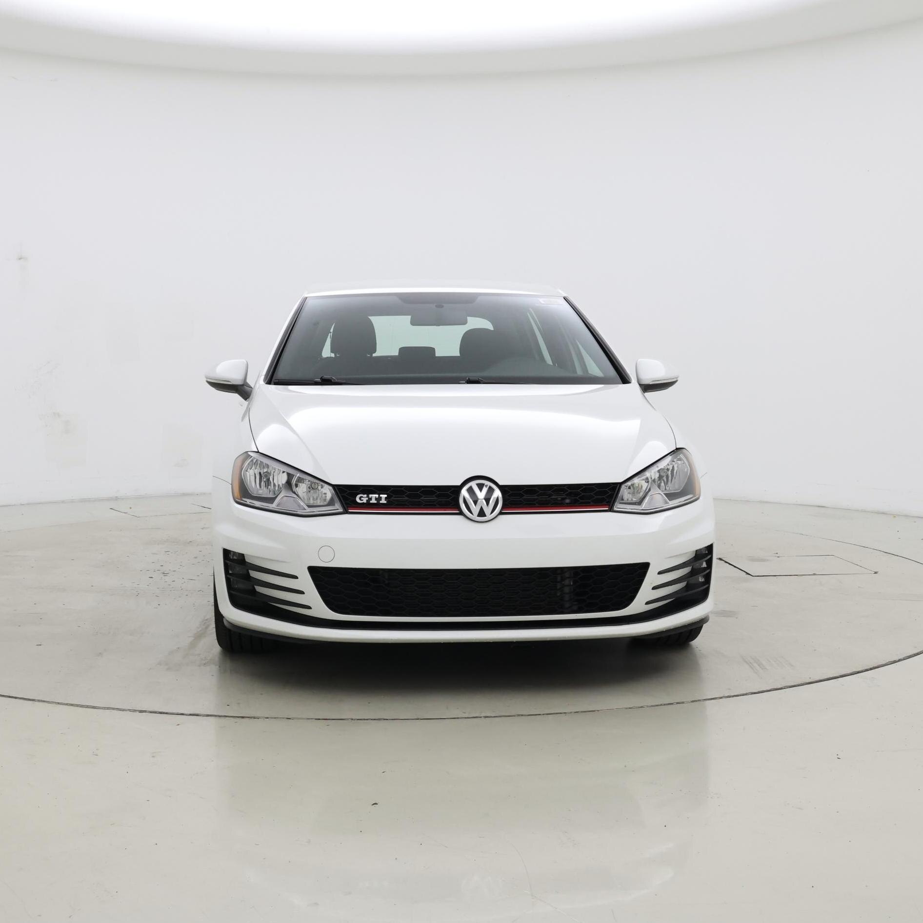 Thumbnail: 2016 Volkswagen Golf - 5