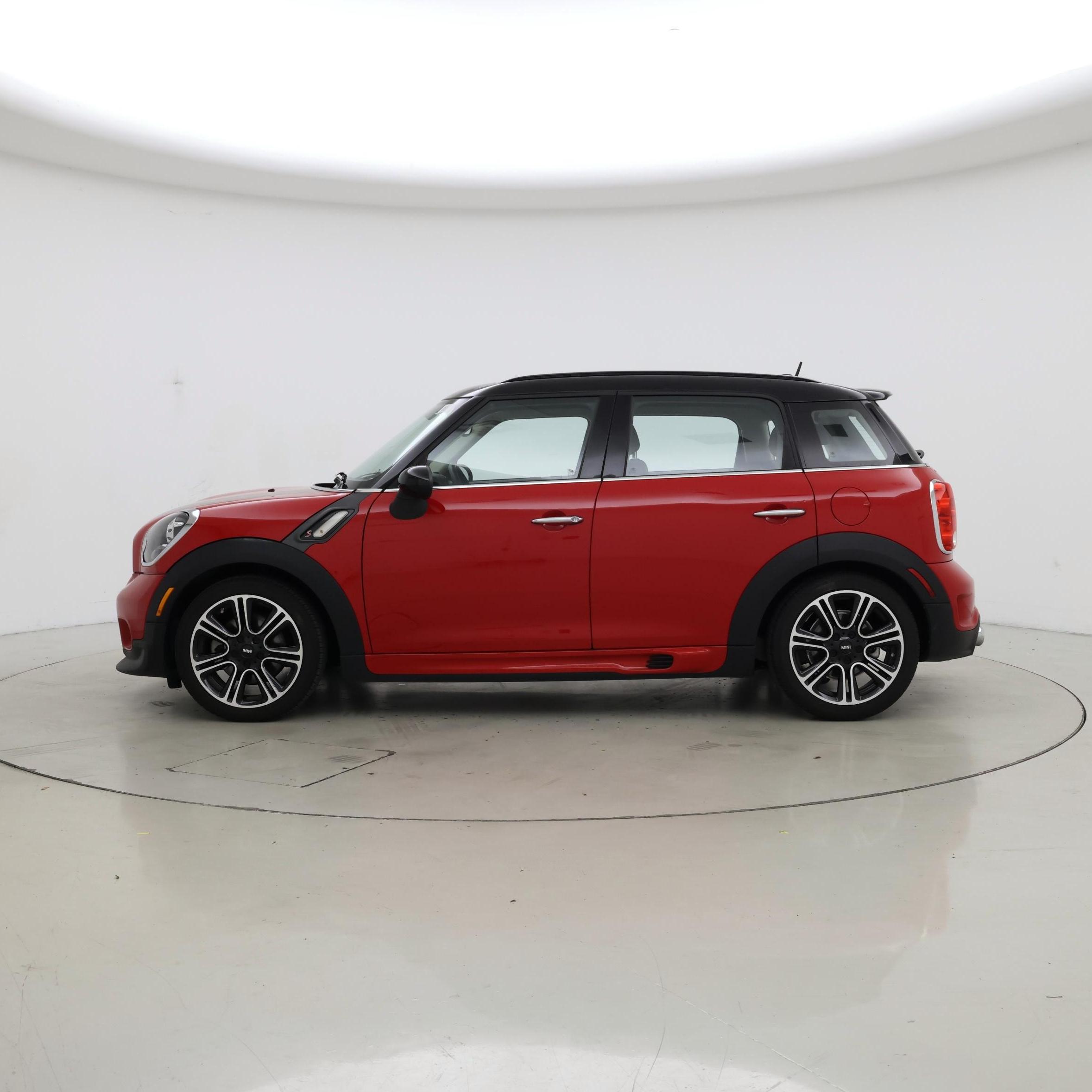 Thumbnail: 2014 MINI Cooper Countryman - 3