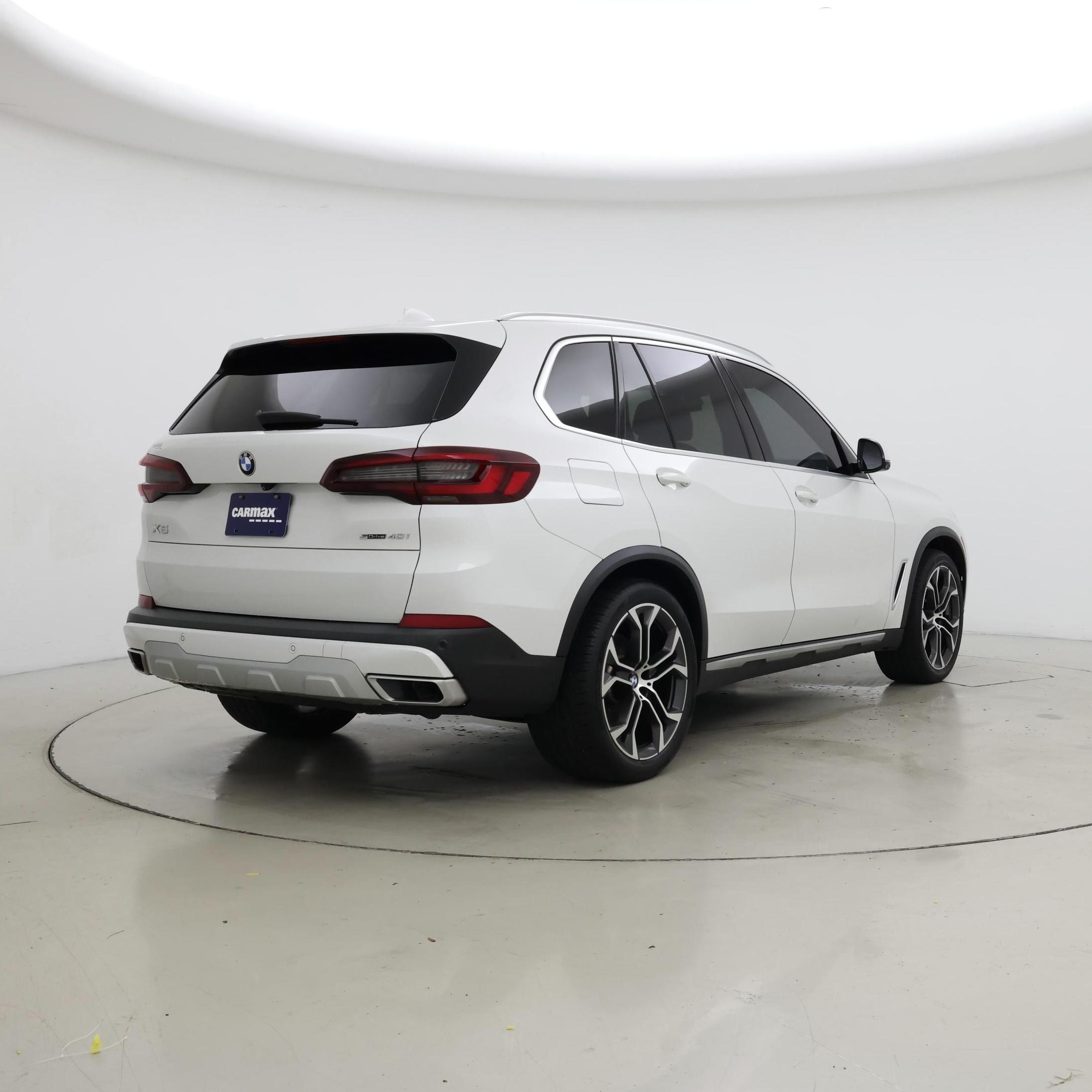 Thumbnail: 2021 BMW X5 - 8