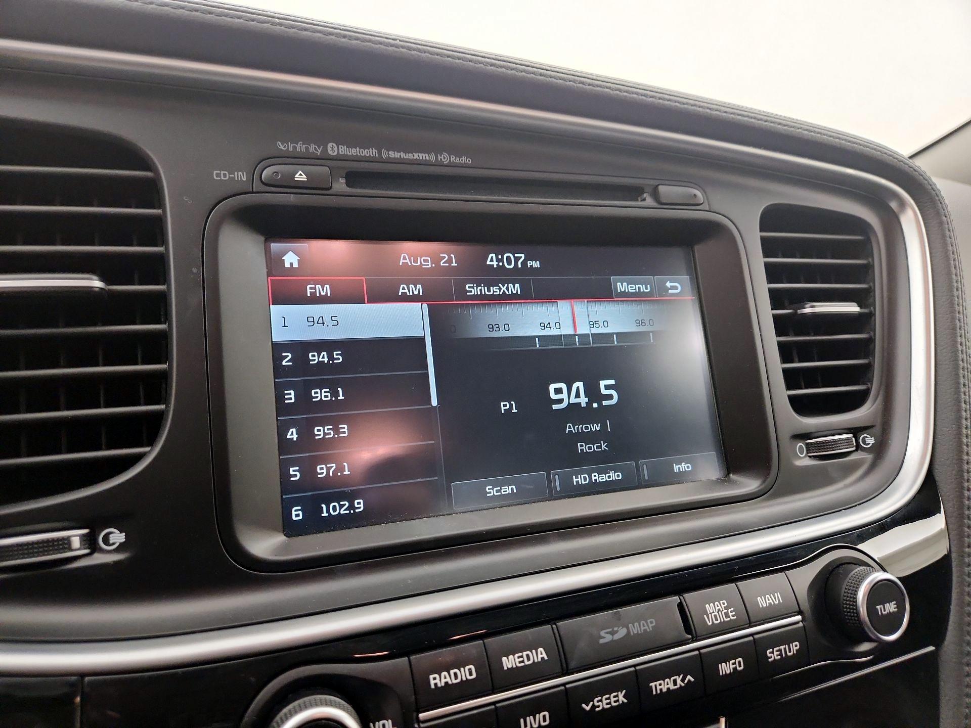 Thumbnail: 2016 Kia Optima - 16