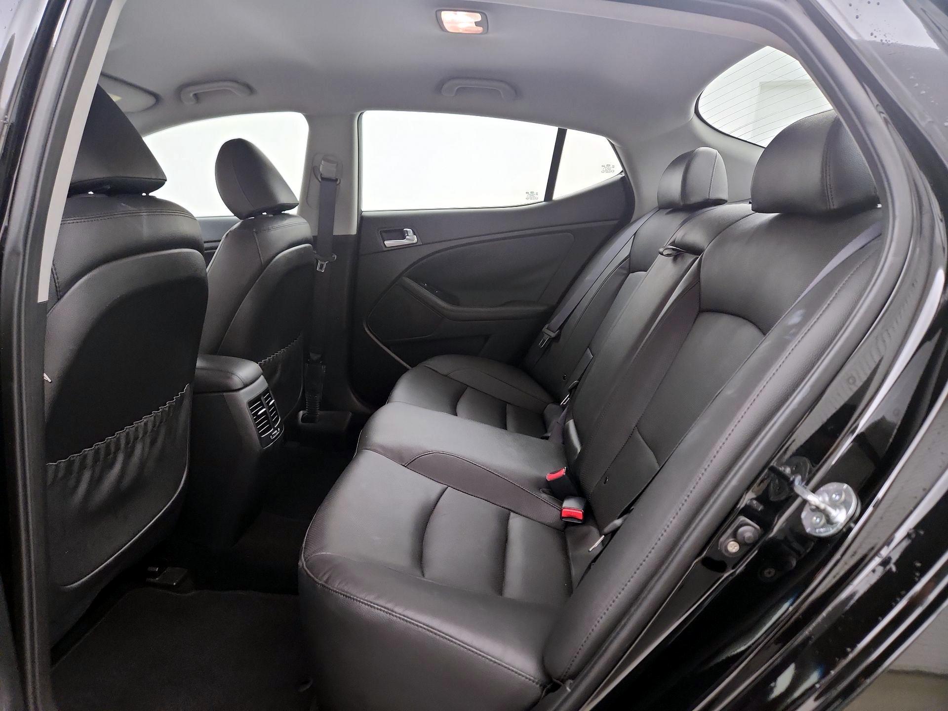 Thumbnail: 2016 Kia Optima - 20