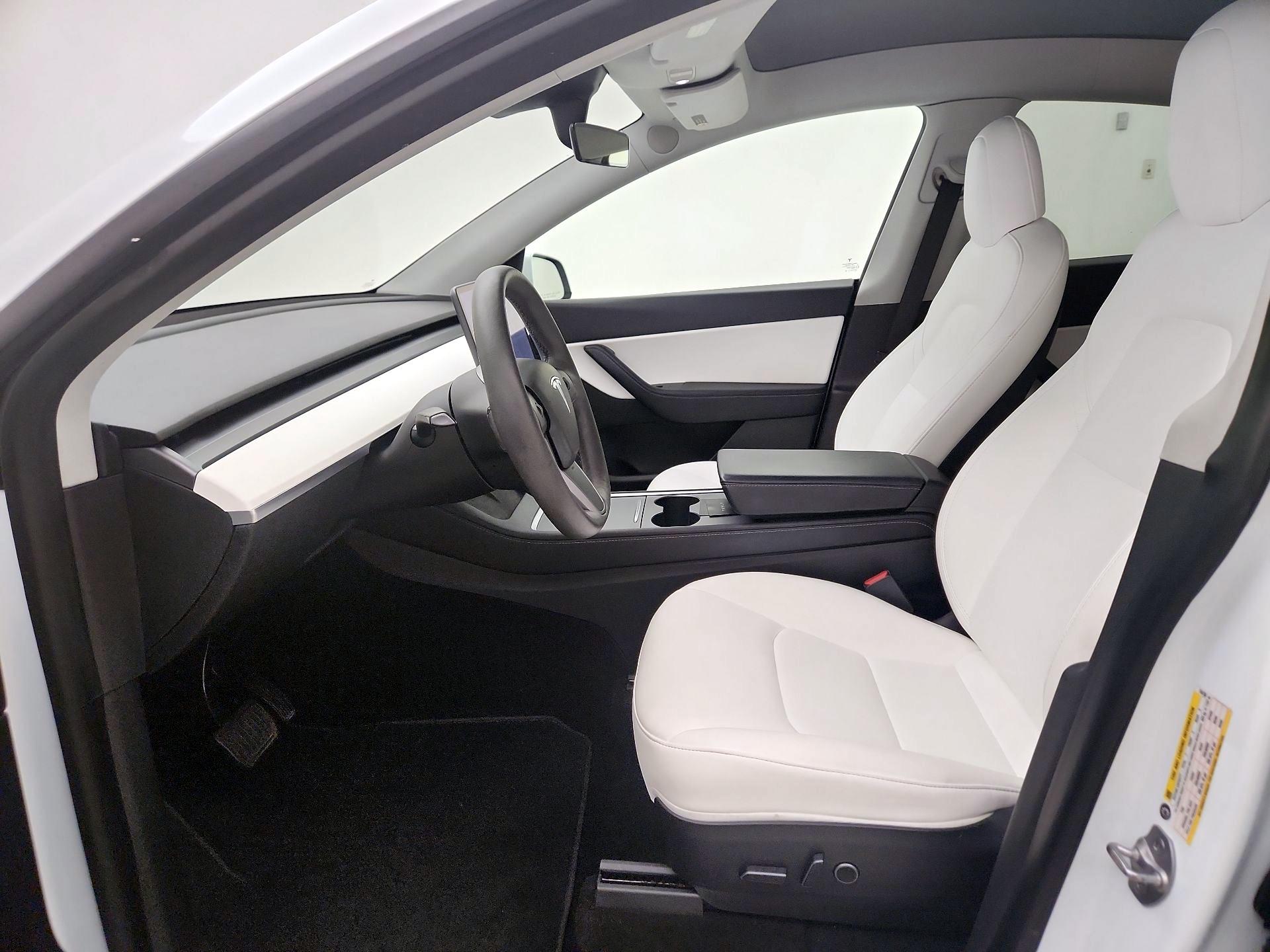 Thumbnail: 2021 Tesla Model Y - 11
