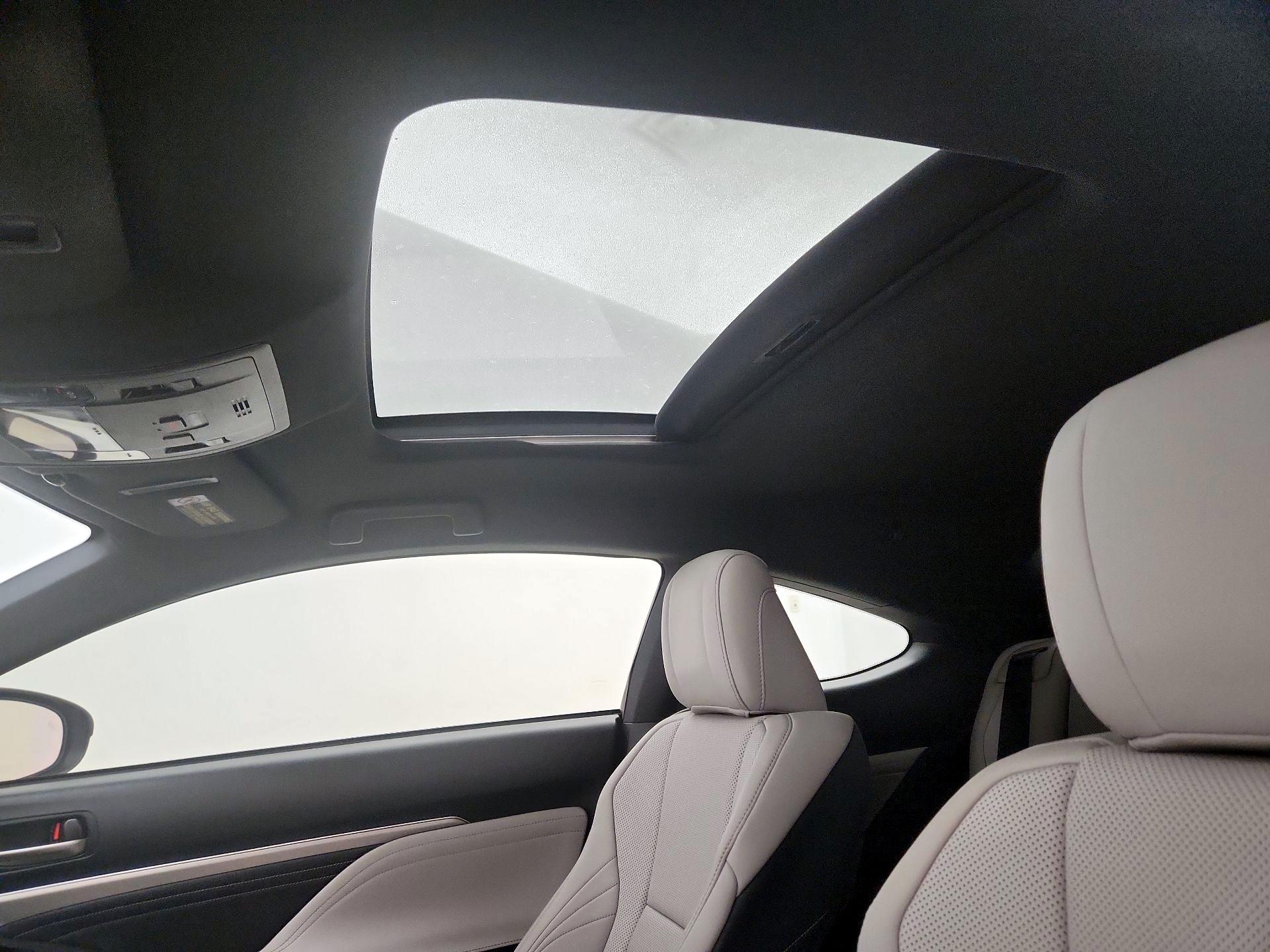Thumbnail: 2015 Lexus RC - 20
