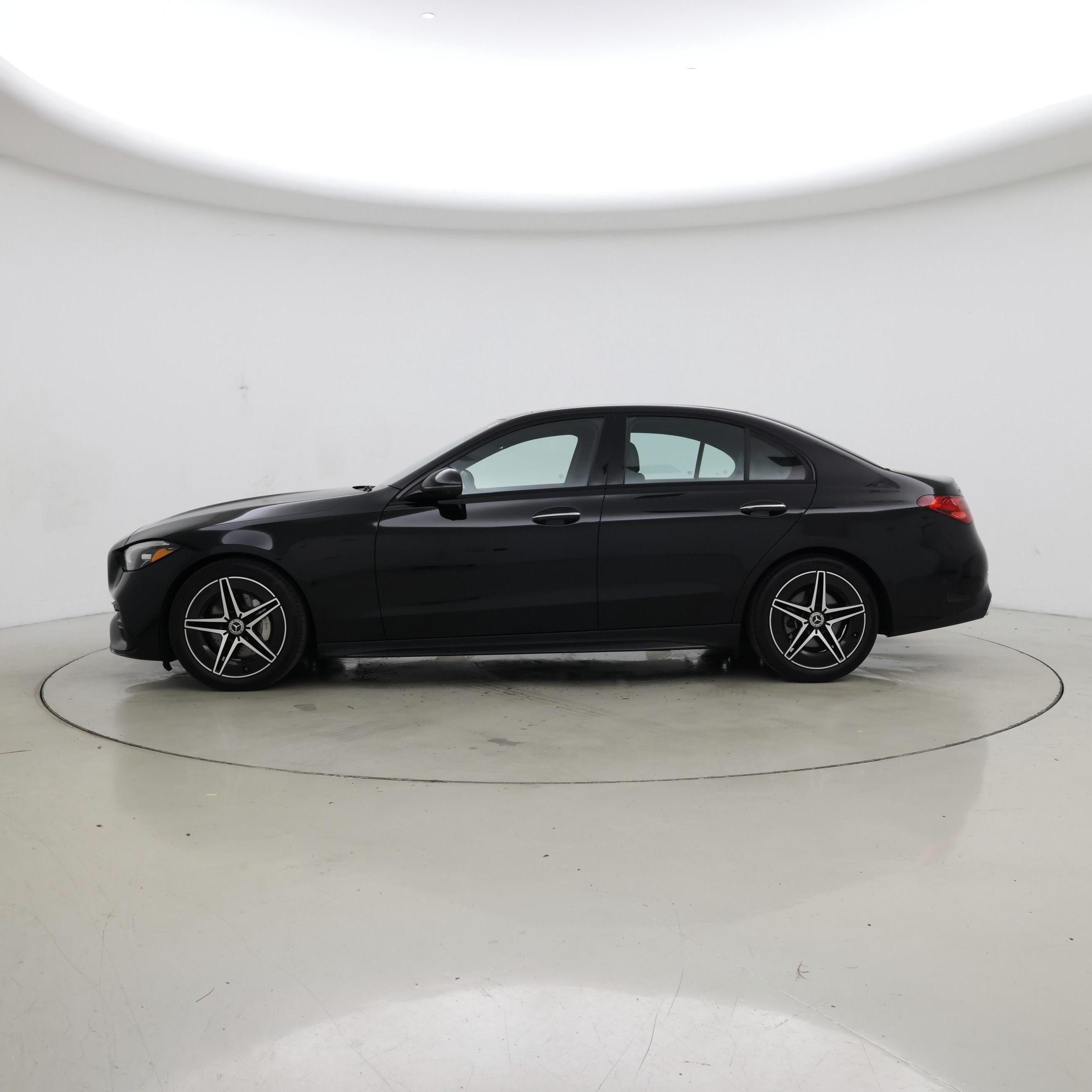 Thumbnail: 2023 Mercedes-Benz C-Class - 3