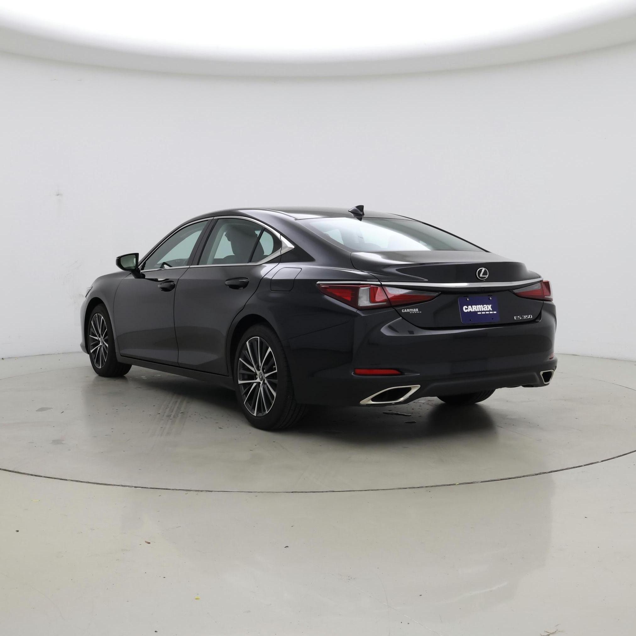 Thumbnail: 2022 Lexus ES - 2