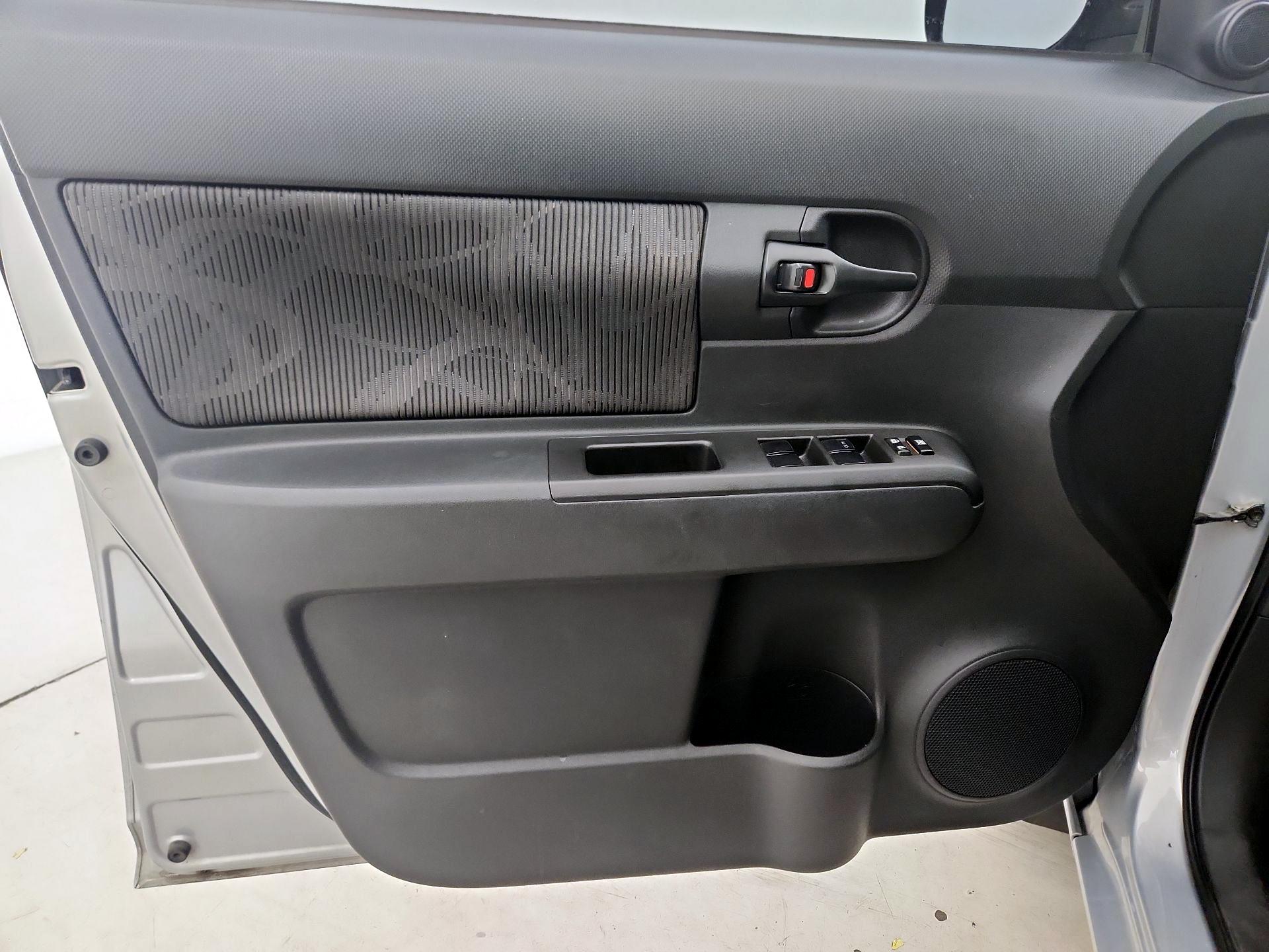 Thumbnail: 2013 Scion xB - 12