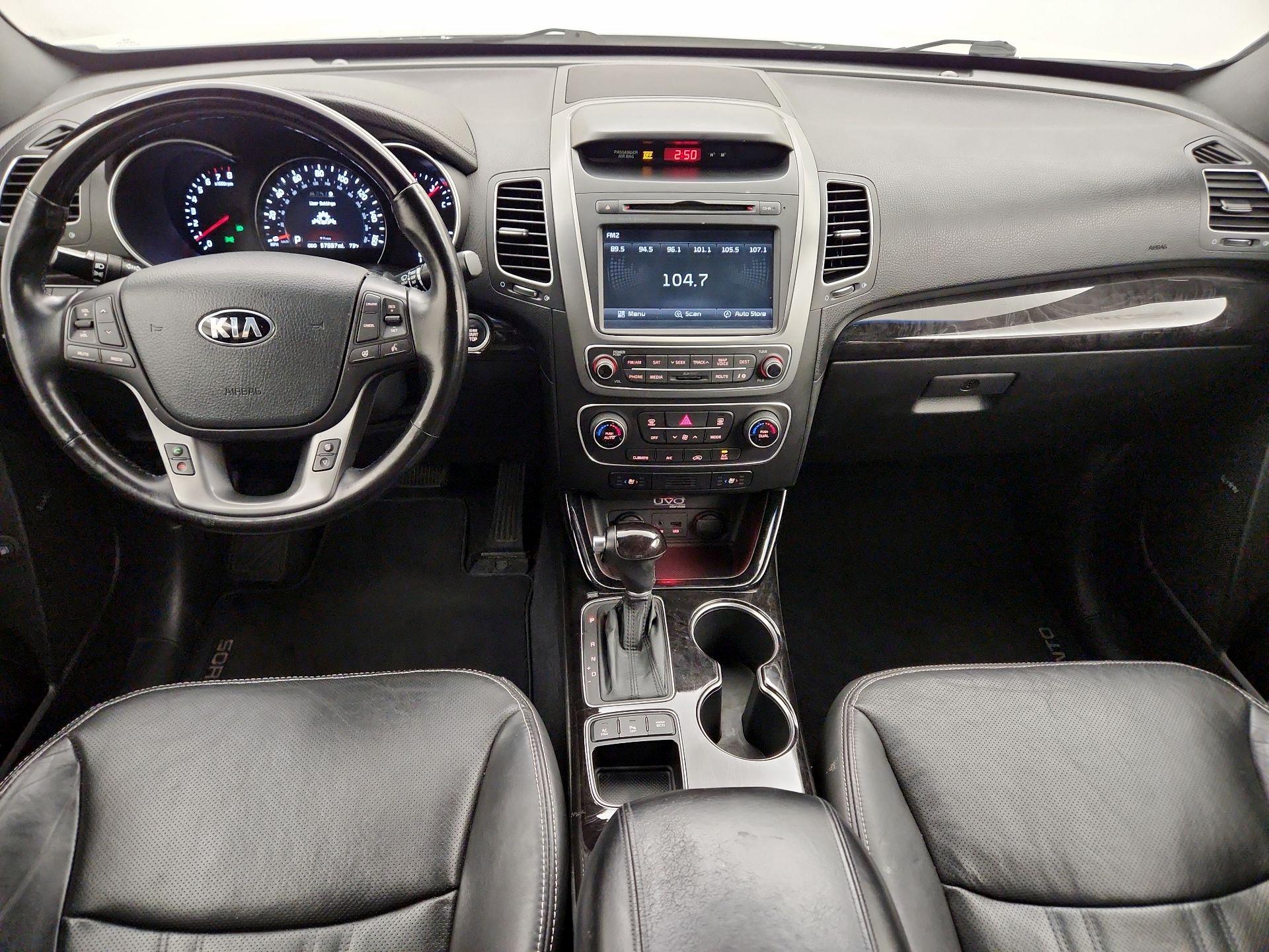 Thumbnail: 2014 Kia Sorento - 9