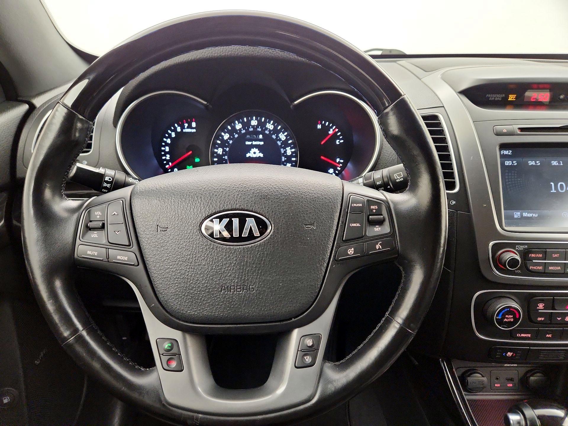 Thumbnail: 2014 Kia Sorento - 10