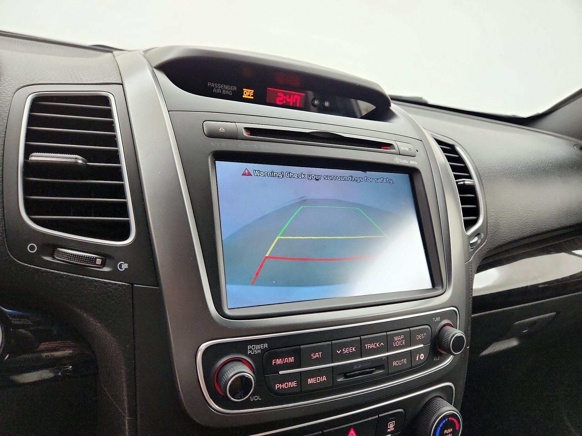 Thumbnail: 2014 Kia Sorento - 15