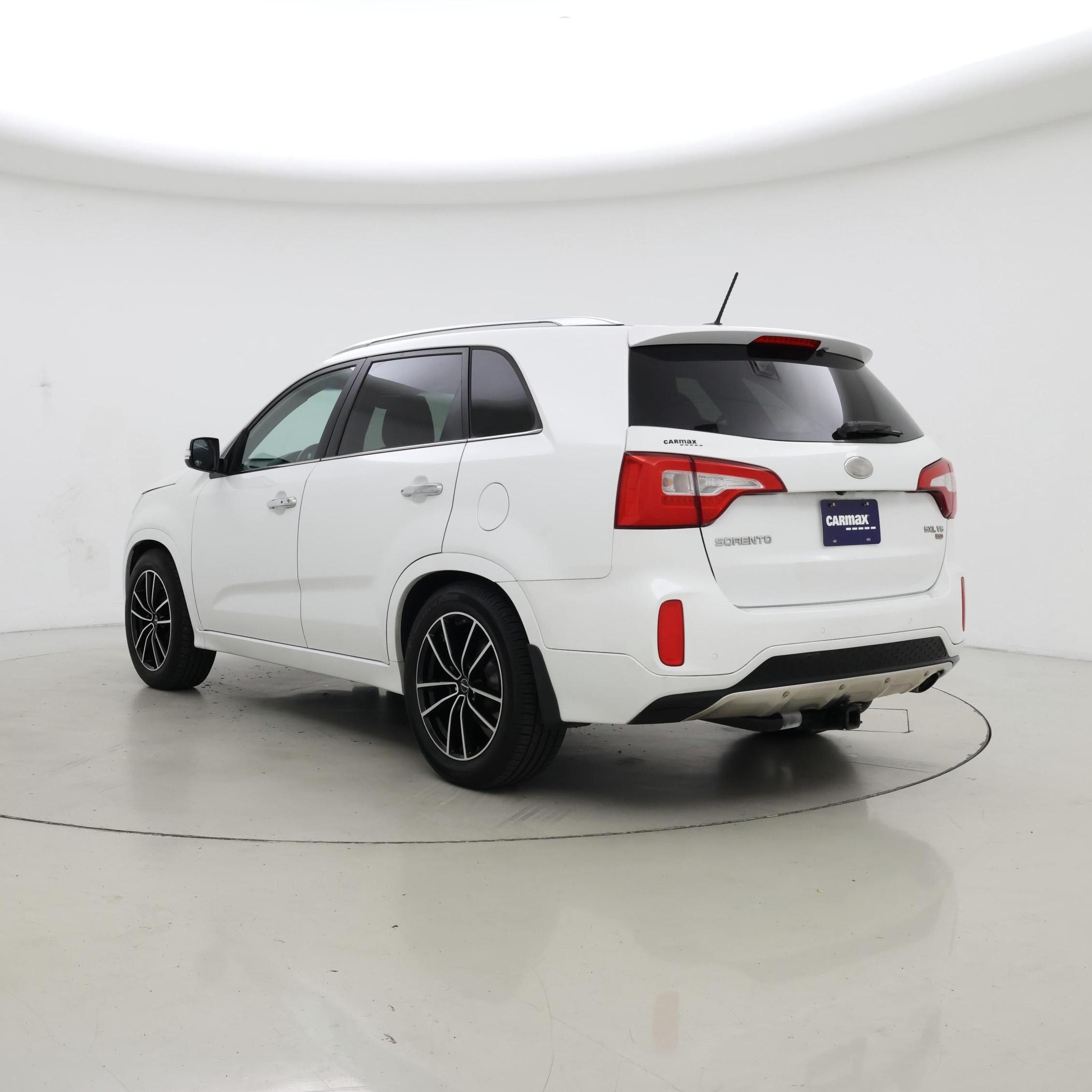 Thumbnail: 2014 Kia Sorento - 2