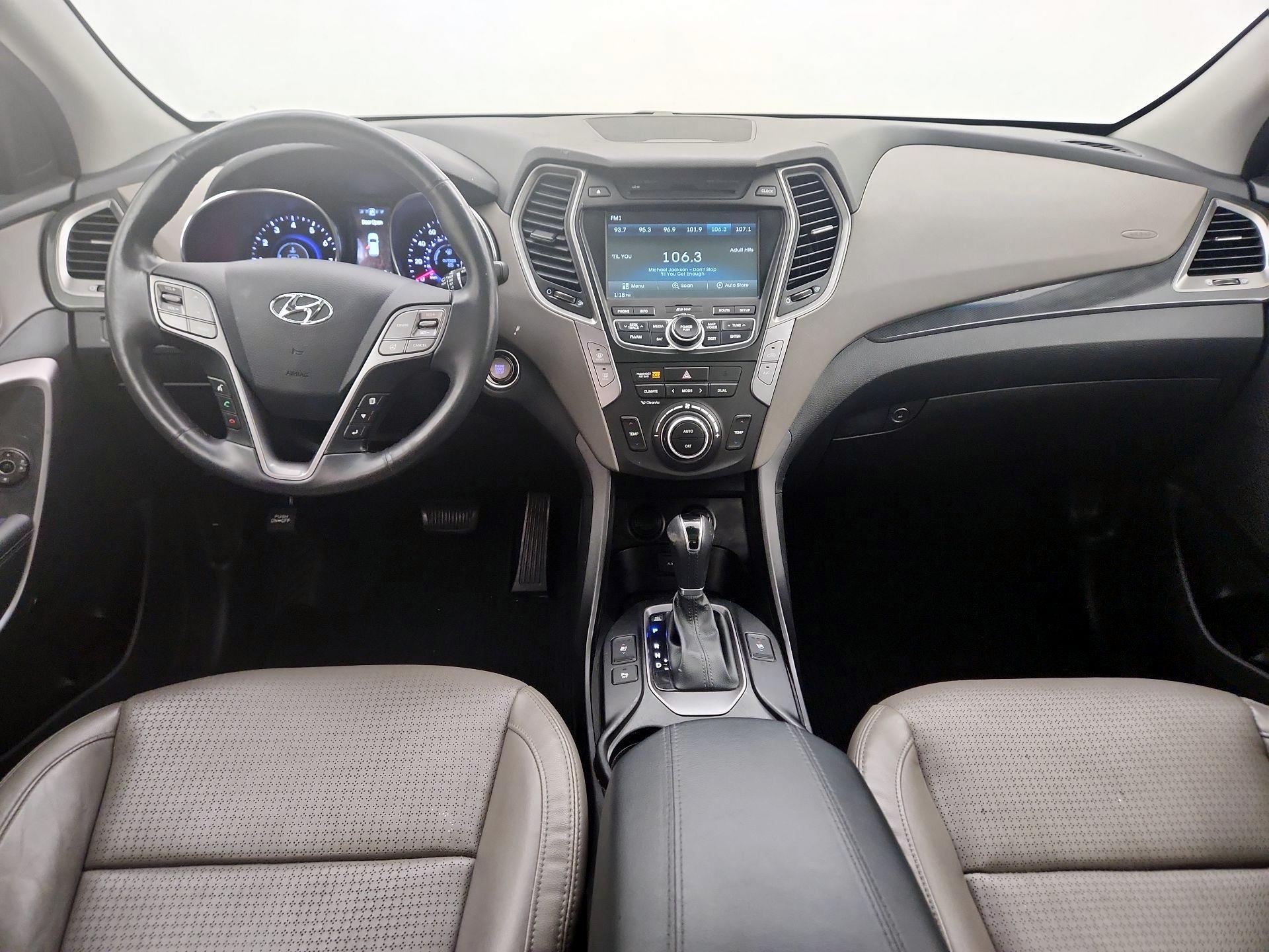 Thumbnail: 2015 Hyundai Santa Fe - 9