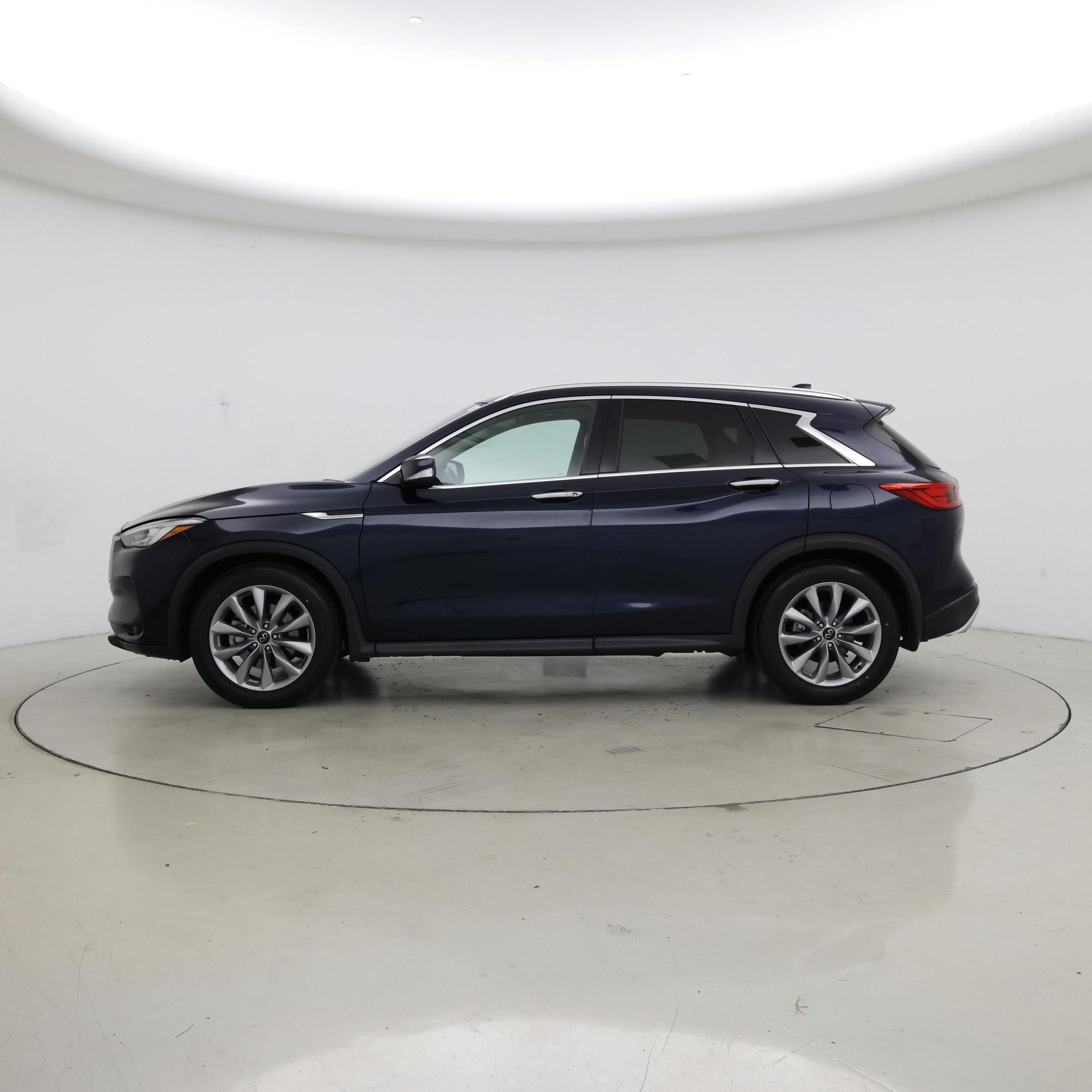 Thumbnail: 2020 INFINITI QX50 - 3